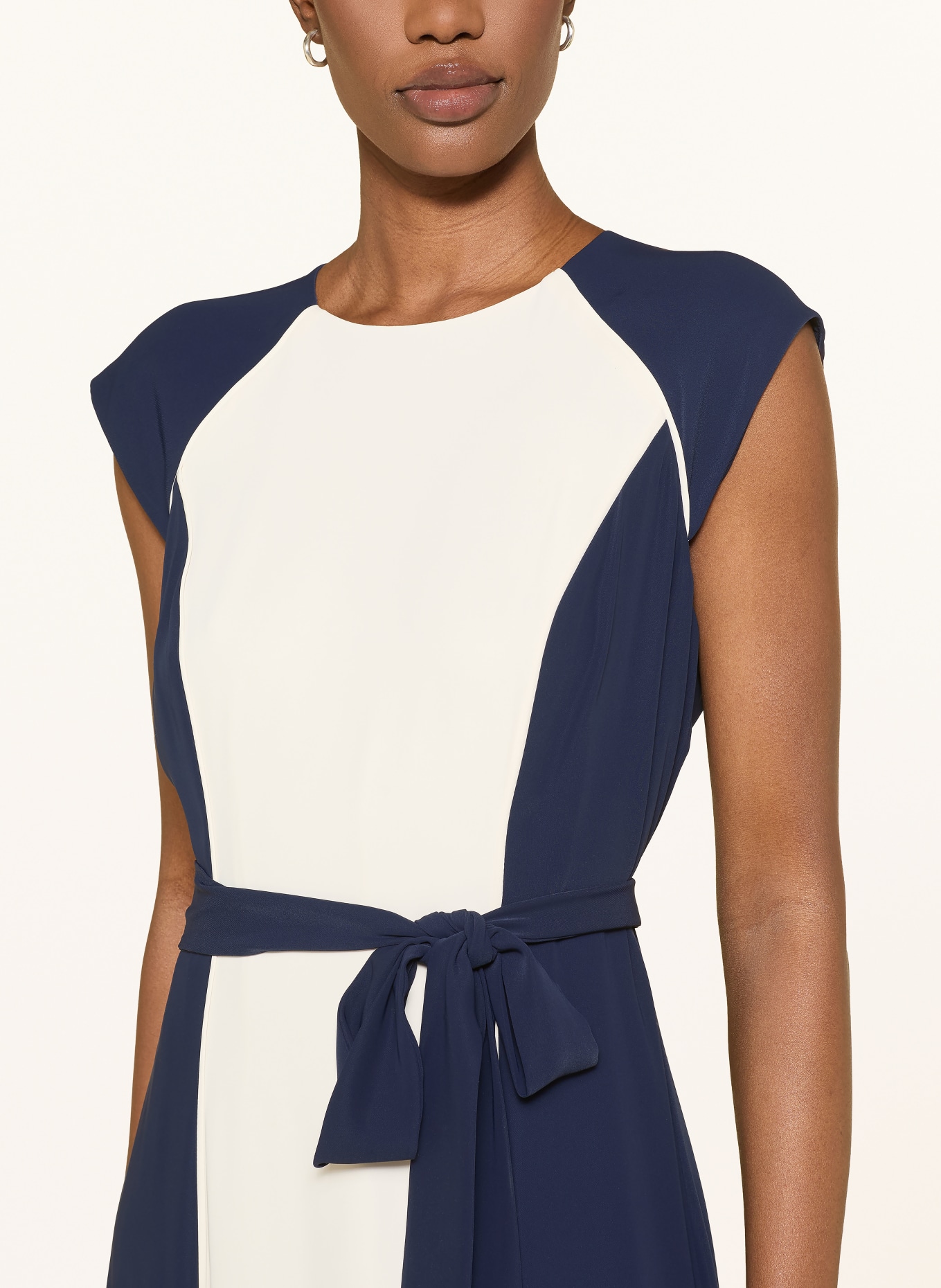 HOBBS Kleid ANDREA: CREME / DUNKELBLAU