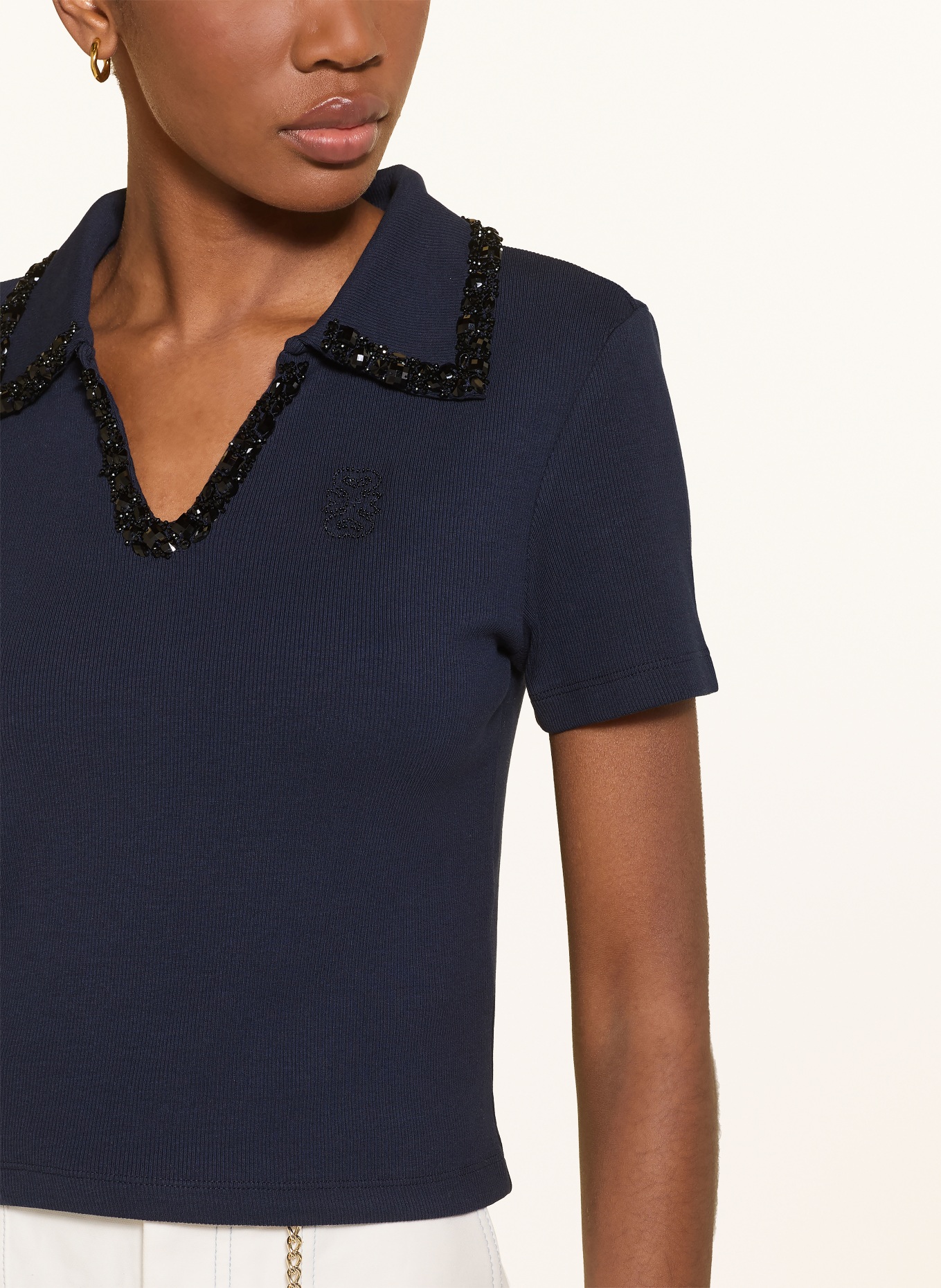 SANDRO Koszulka polo z dżerseju z kamieniami ozdobnymi: GRANATOWY / CZARNY