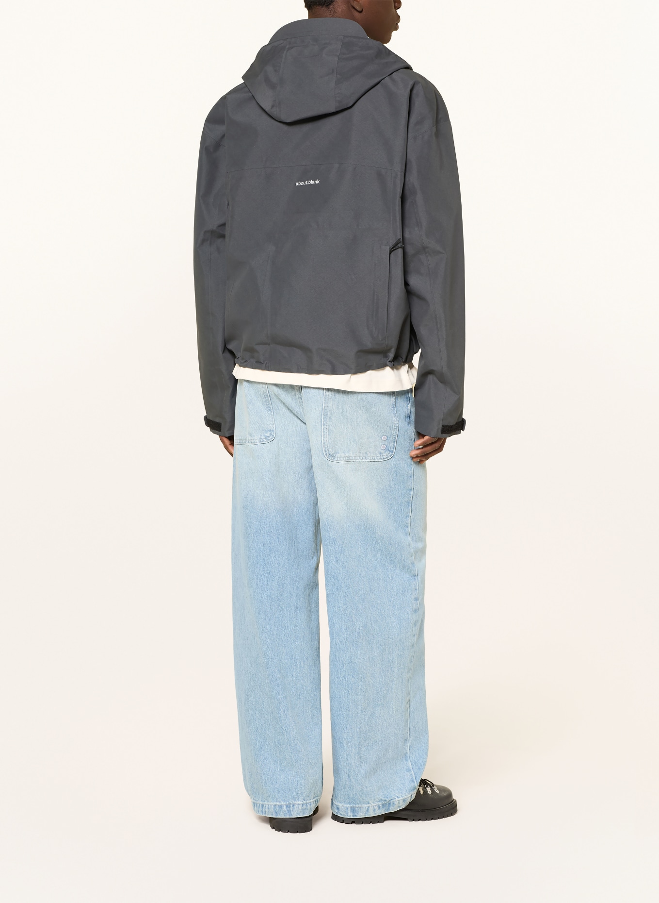 about:blank WATER REACTIVE functional jacket: DARK GRAY