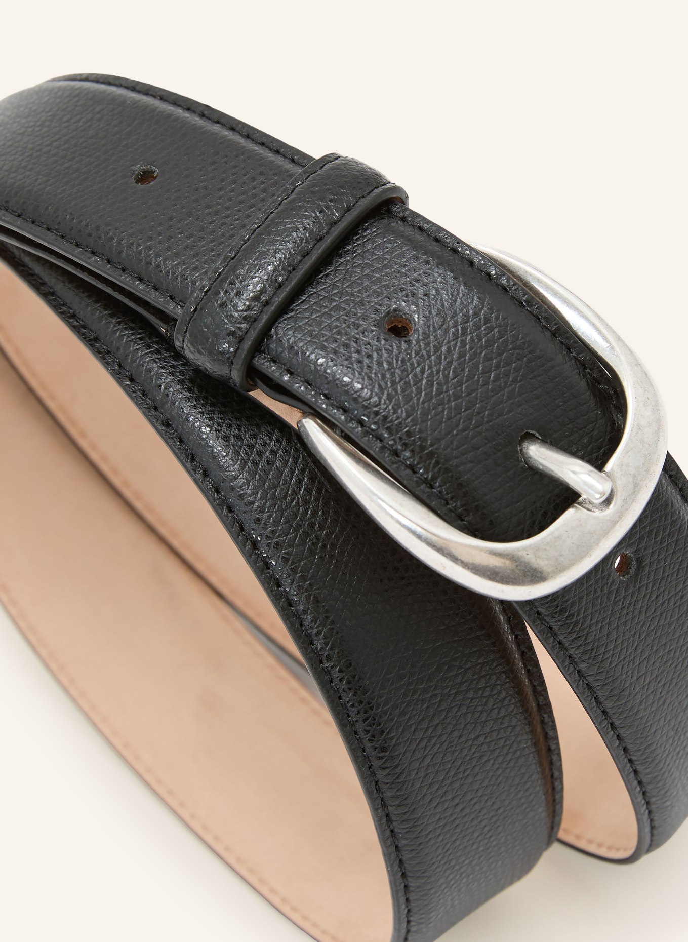 REISS Ceinture en cuir PIERCE PEBBLE: NOIR