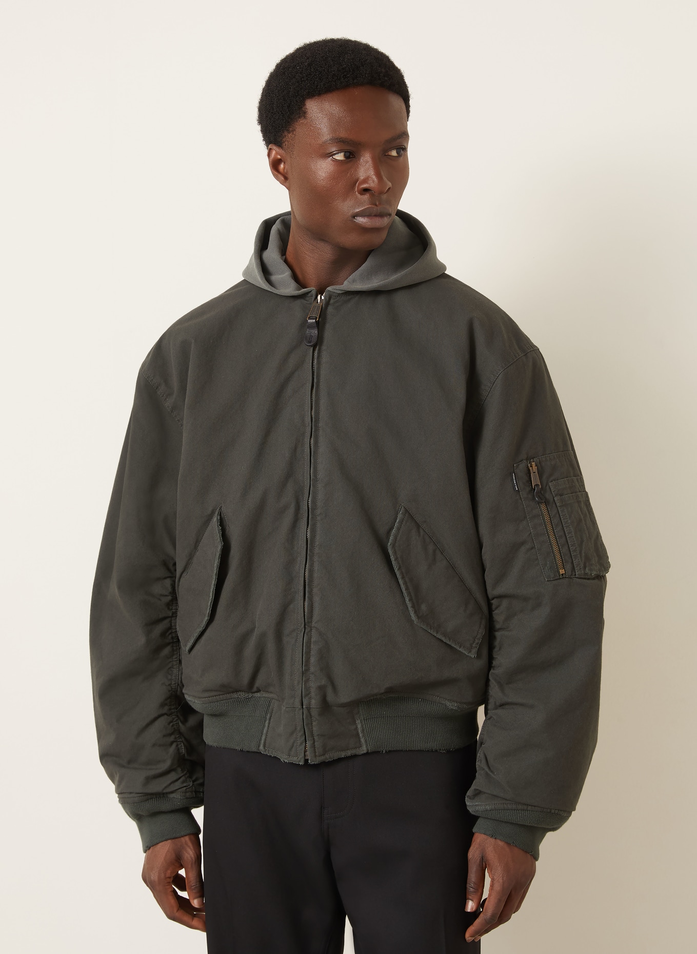 BALENCIAGA Blouson: DUNKELGRAU