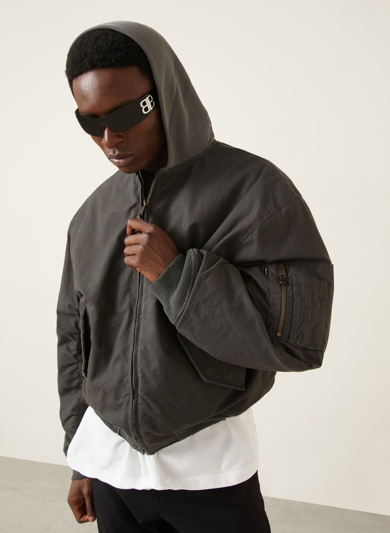 BALENCIAGA Blouson: DUNKELGRAU