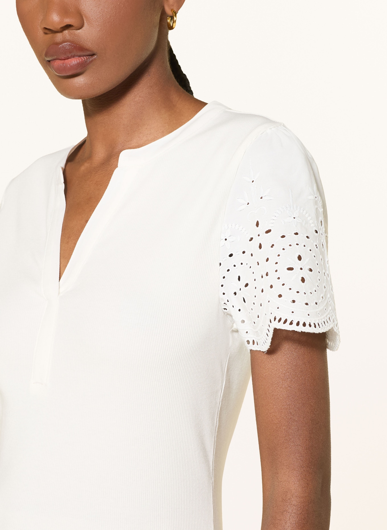 HOBBS T-shirt DAPHNE met opengewerkte kant: ECRU