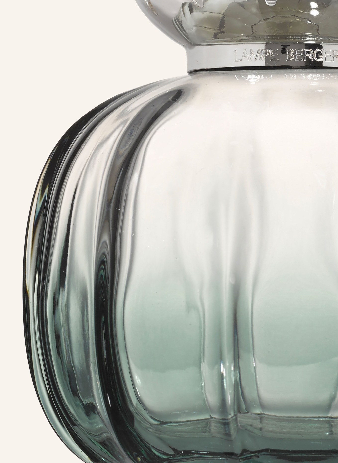 MAISON BERGER PARIS CORALI VERTE Set: Fragrance lamp and refill: WHITE / LIGHT BLUE / BLACK