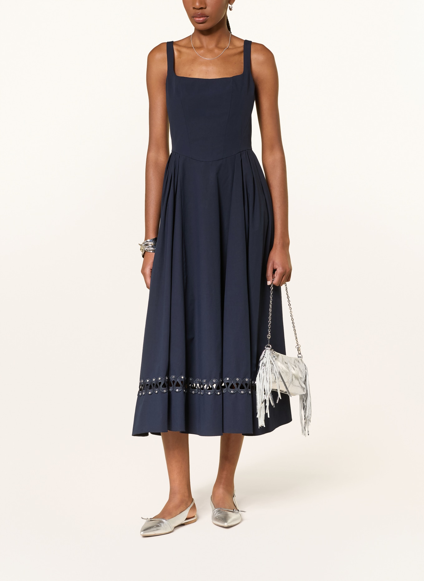 maje Kleid mit Schmucksteinen: DUNKELBLAU