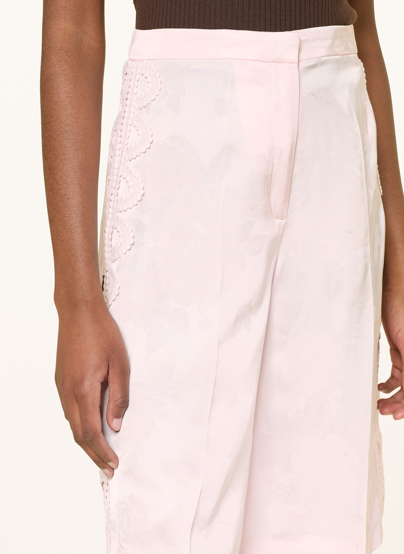 SANDRO Bermudas mit Cut-outs: HELLROSA