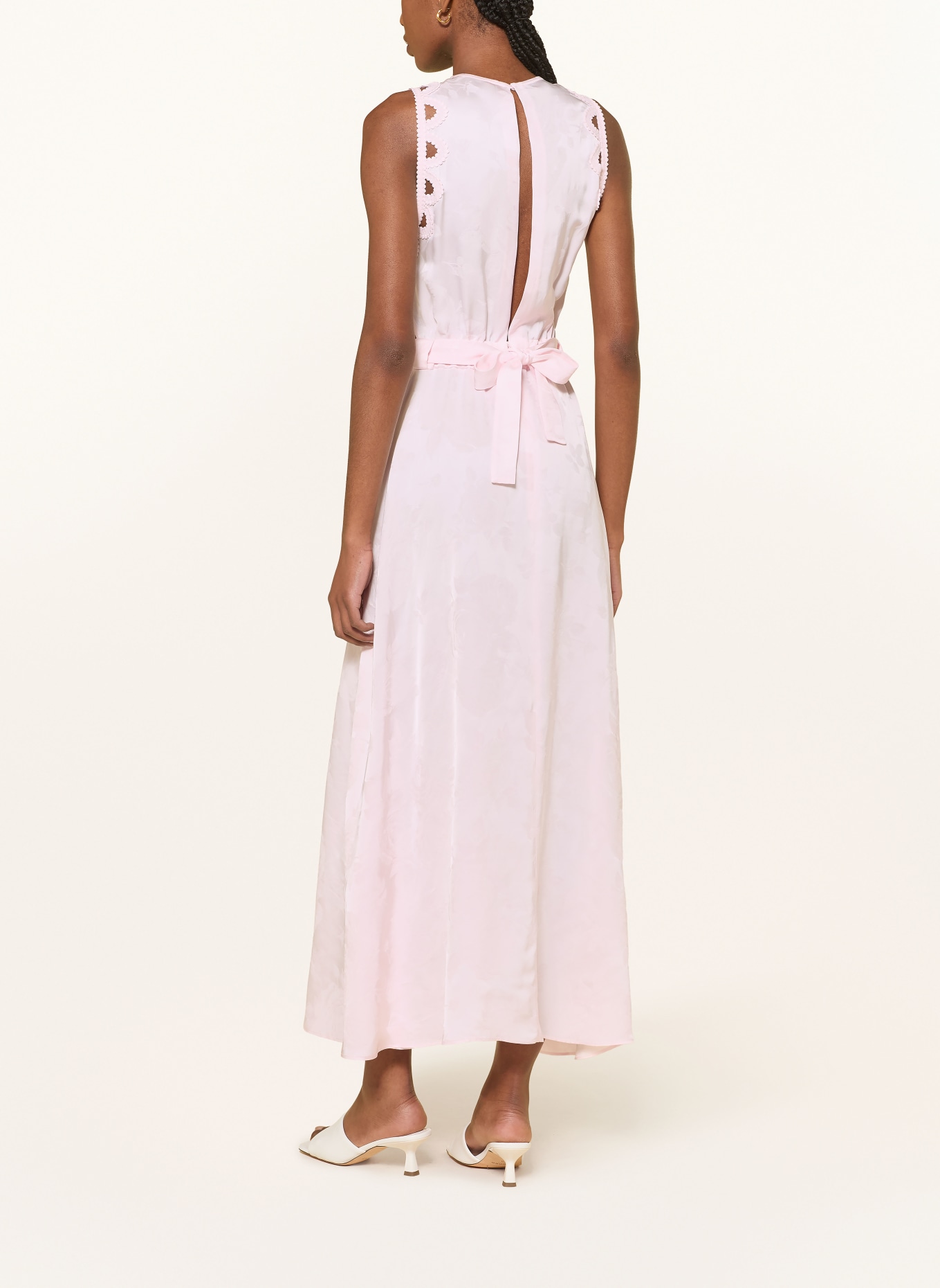 SANDRO Sukienka żakardowa z wycięciami: JASNORÓŻOWY