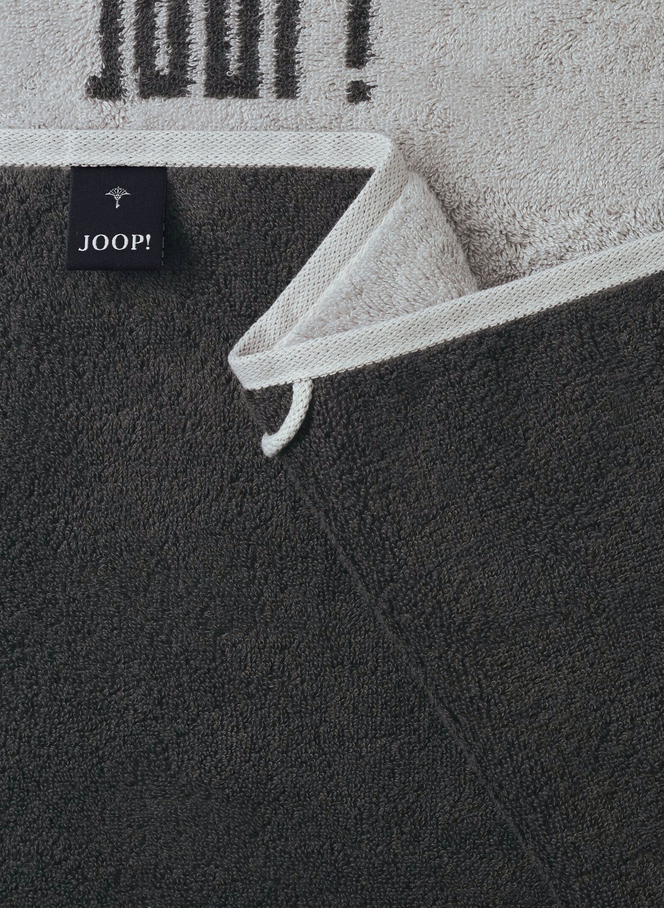 JOOP! Shower towel: LIGHT GRAY / DARK GRAY