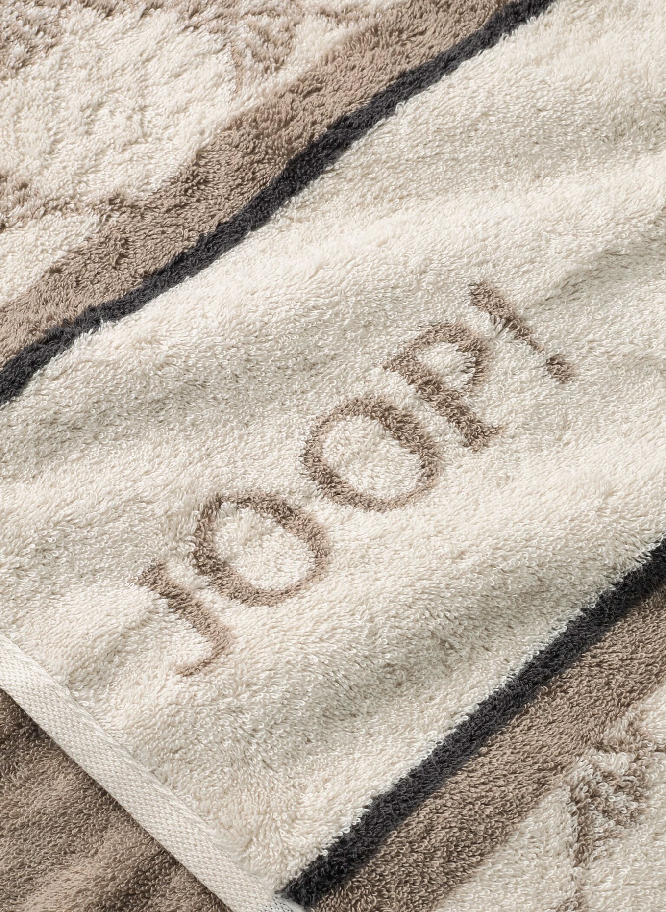 JOOP! Towel: CREAM / TAUPE / BLACK