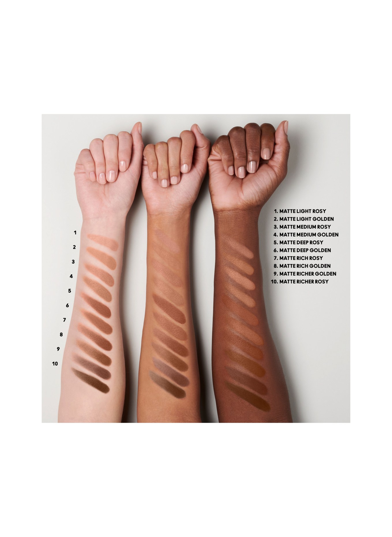 M.A.C SKINFINISH SUNSTRUCK MATTE BRONZER: MAT RICHER GOUD