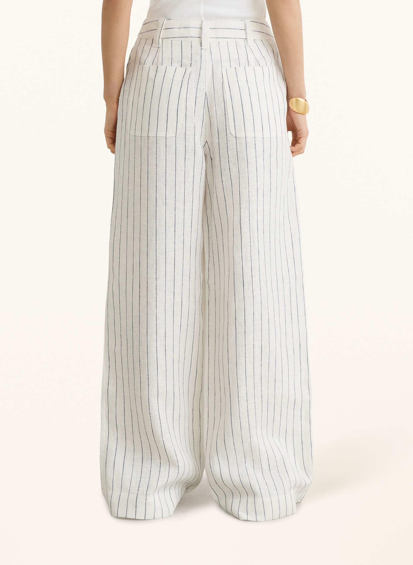 REISS Marlenehose ASHBY aus Leinen: WEISS / DUNKELBLAU