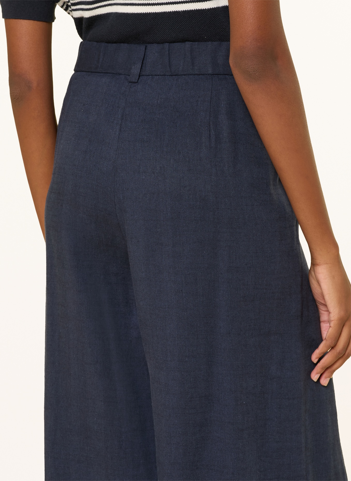 maje Bermudas mit Leinen: DUNKELBLAU