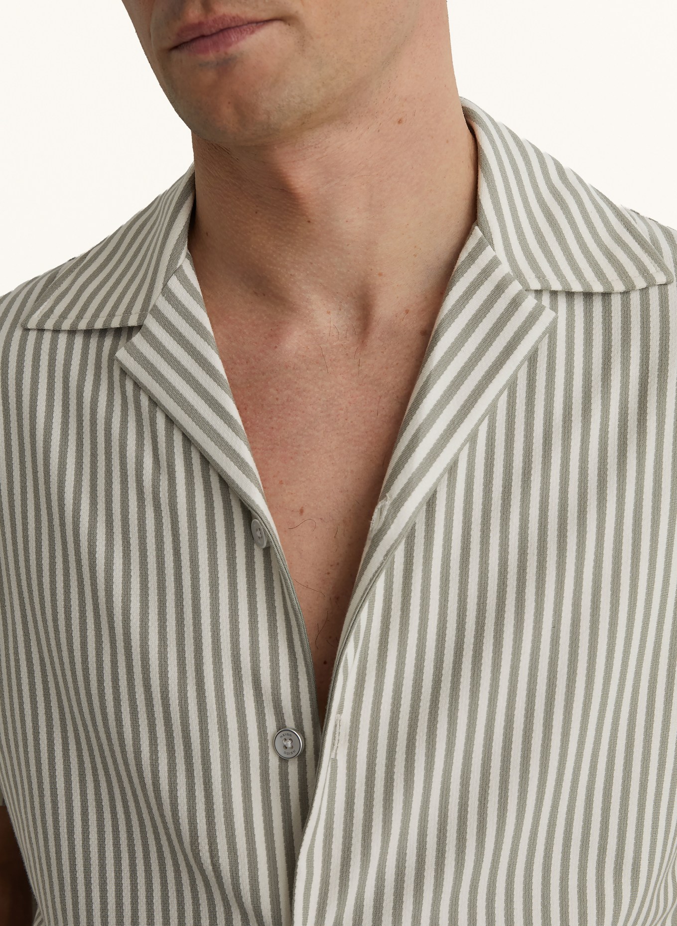 REISS Resorthemd AURELIA Comfort Fit: LICHTGROEN / WIT