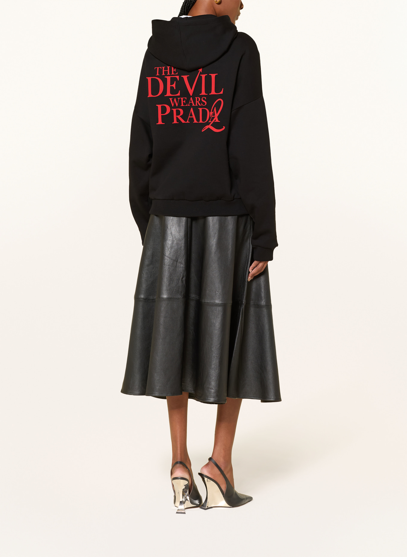The Devil Wears Prada Oversized-Hoodie: SCHWARZ / ROT