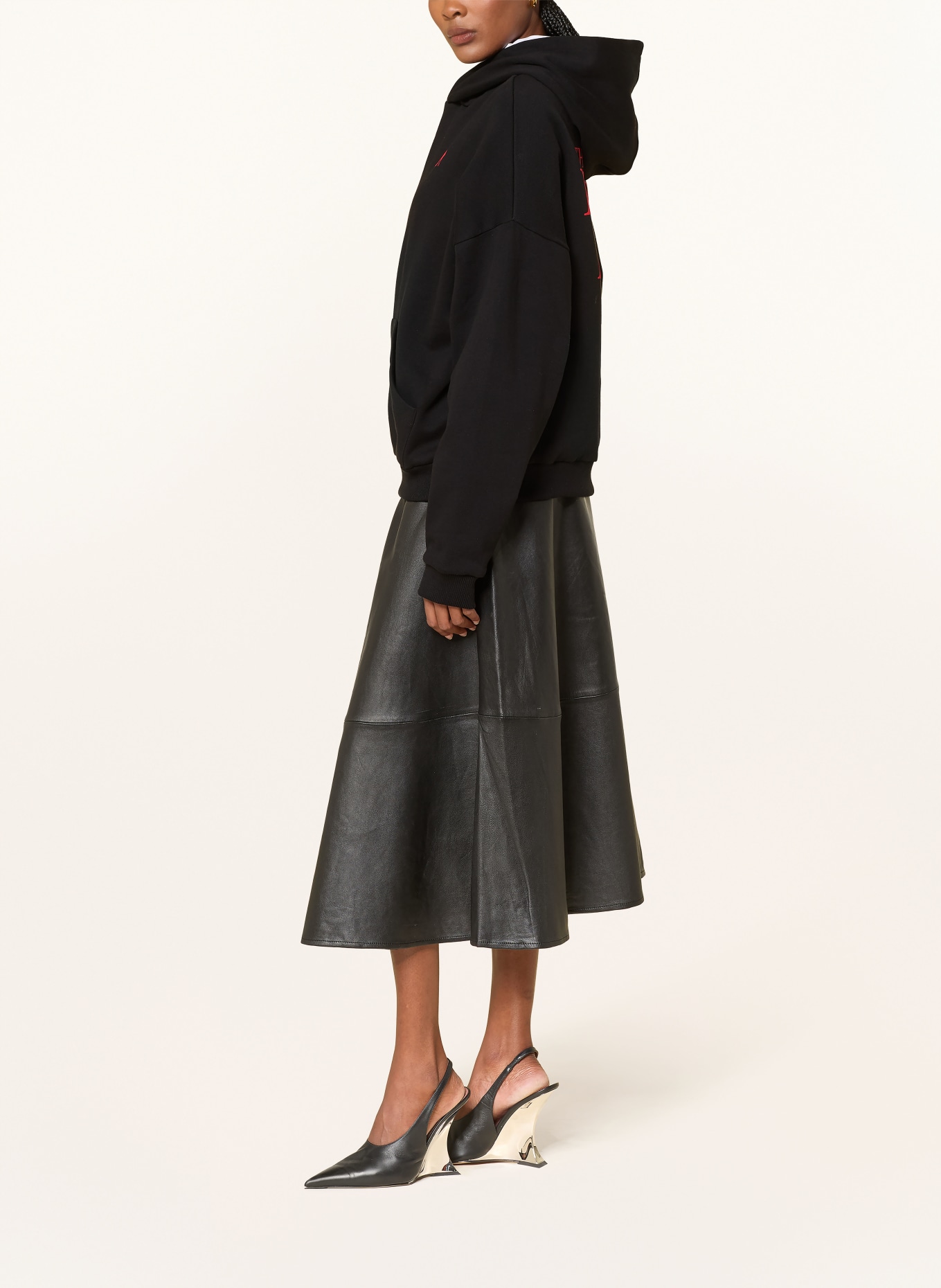 The Devil Wears Prada Oversized-Hoodie: SCHWARZ / ROT