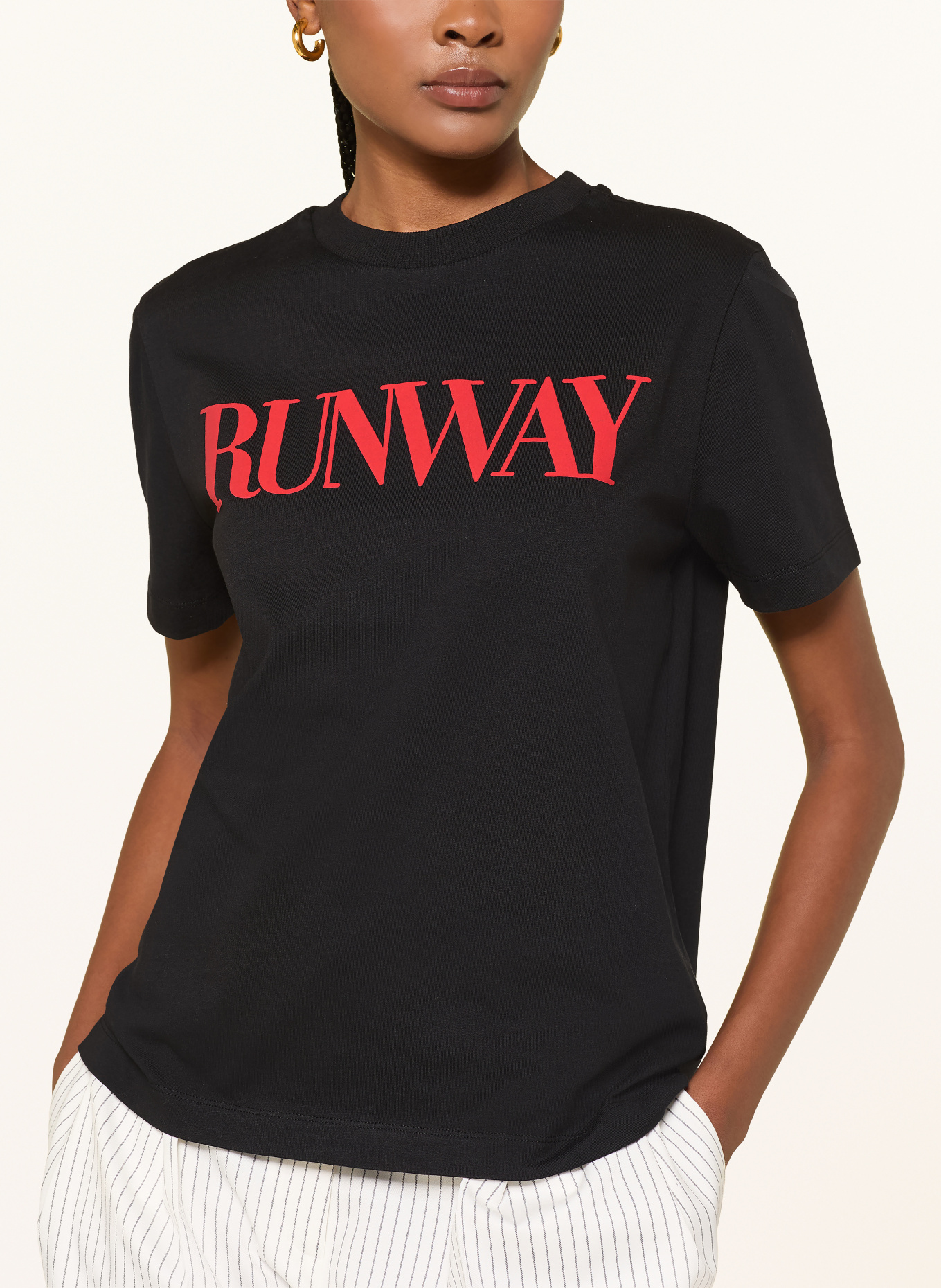 The Devil Wears Prada T-Shirt: SCHWARZ / ROT