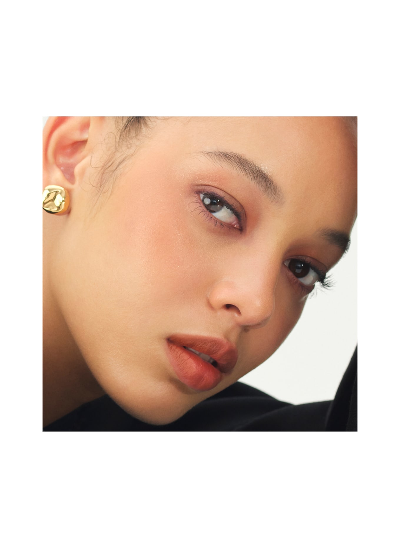SHISEIDO COLOR + GLOW ENHANCER: 03 GOLD AMBER