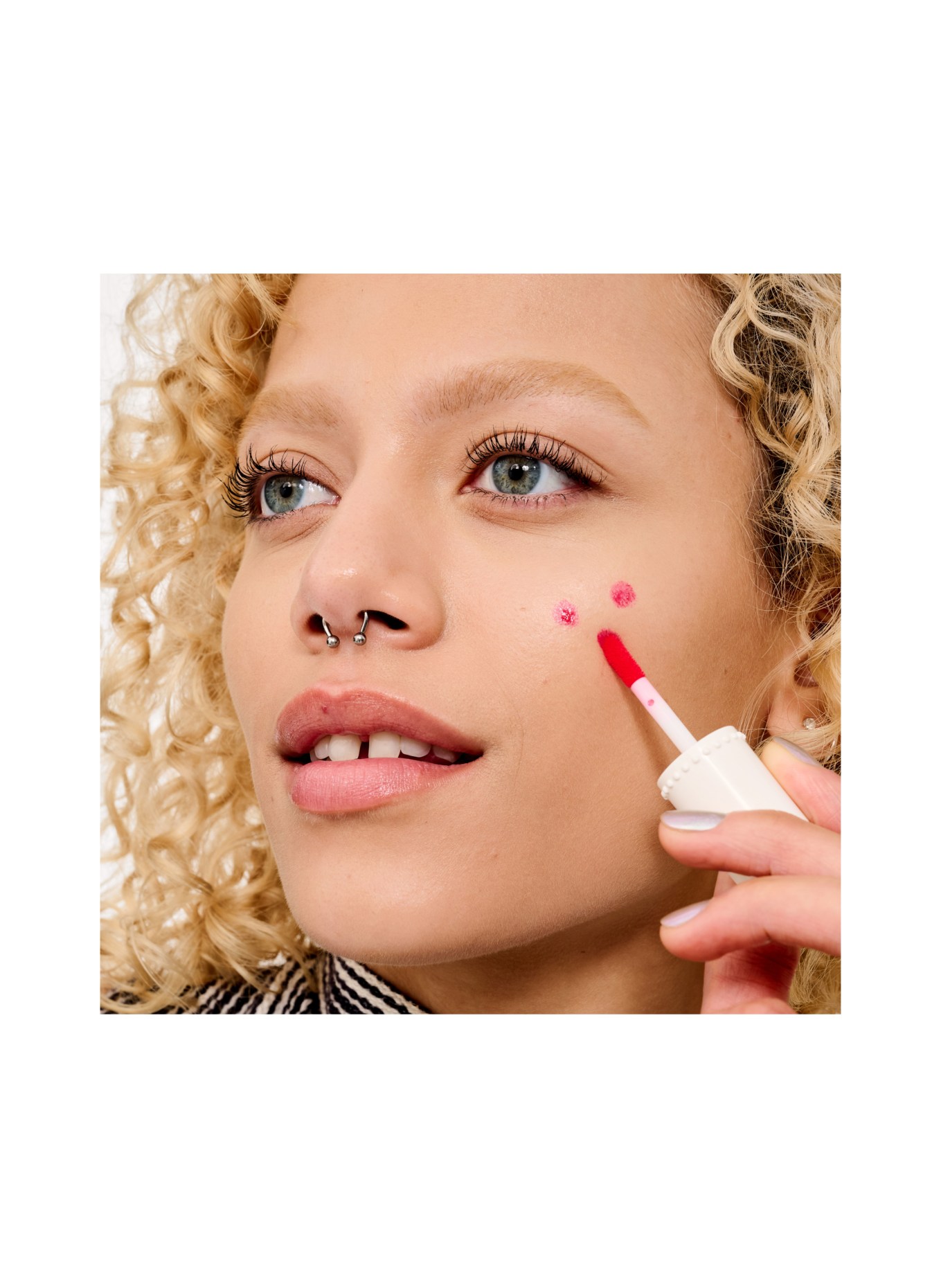 benefit GOGO TINT