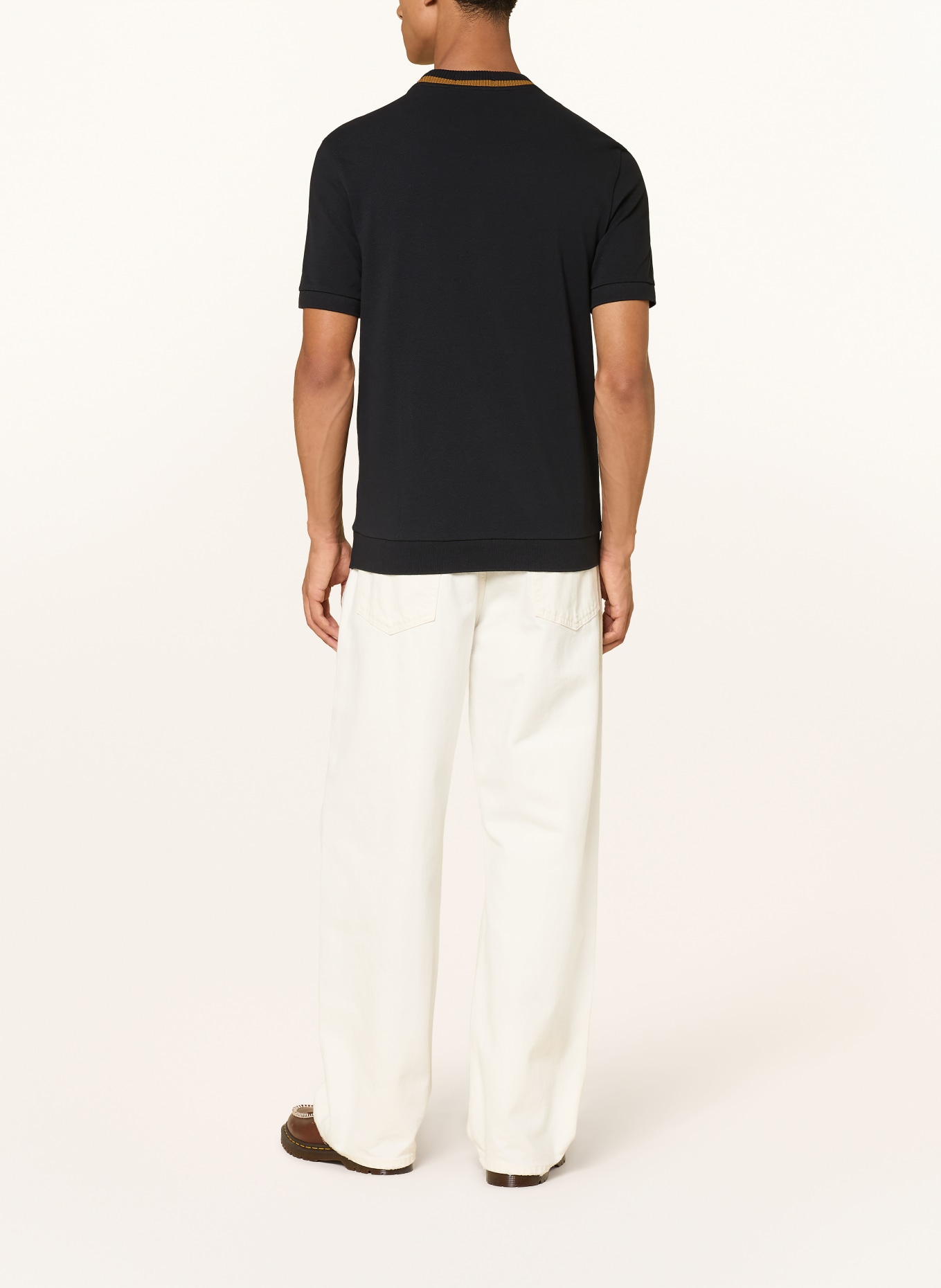 FRED PERRY T-Shirt aus Piqué: SCHWARZ / COGNAC