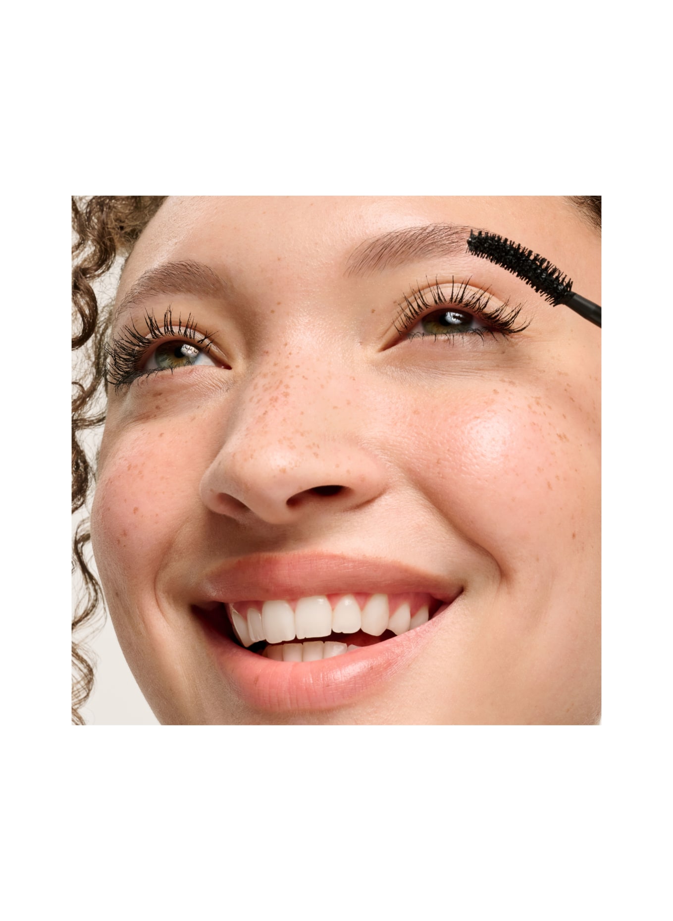 benefit FAN FEST FANNING MASCARA: BLACK