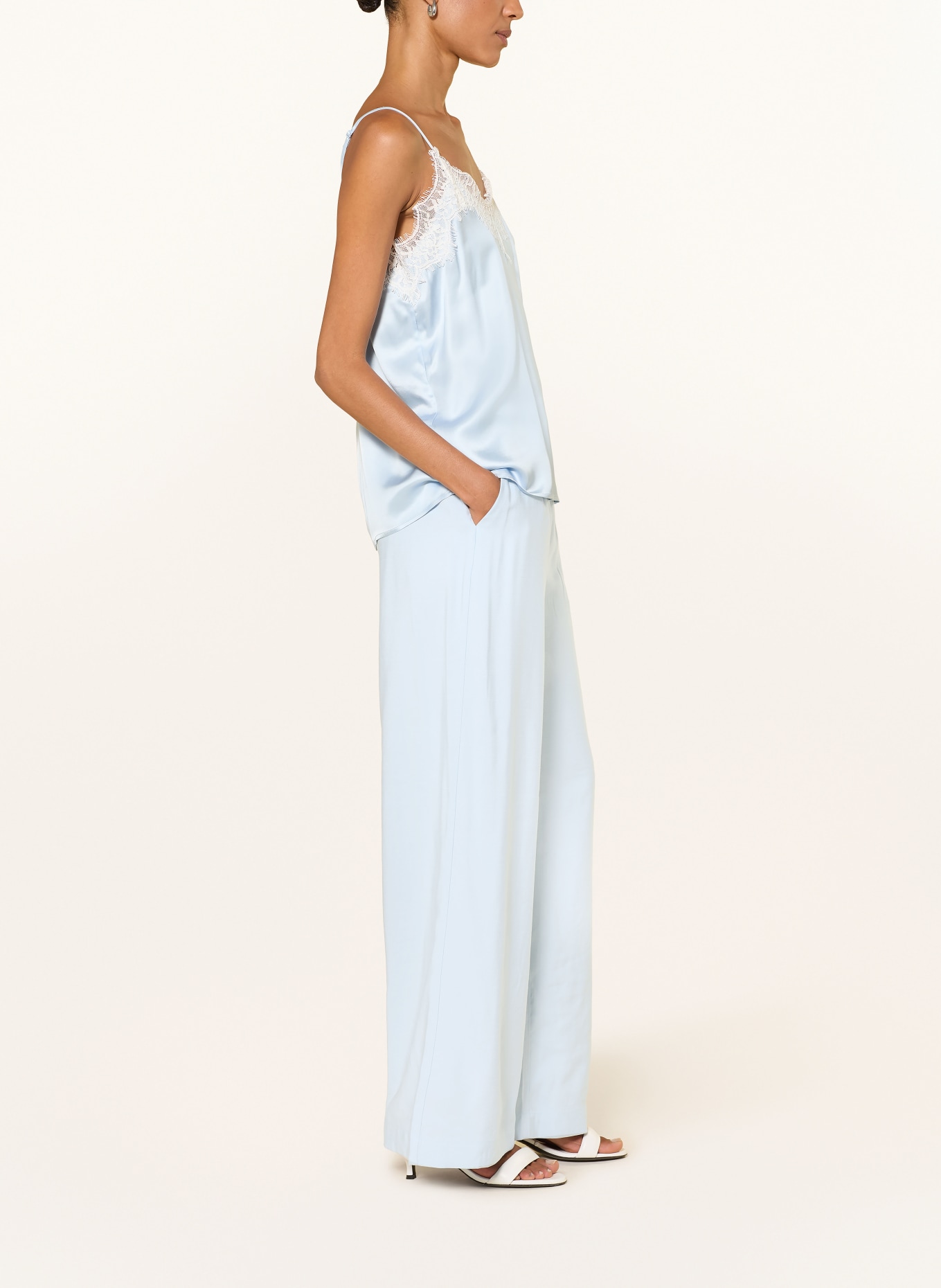 Y.A.S. Marlenehose: HELLBLAU