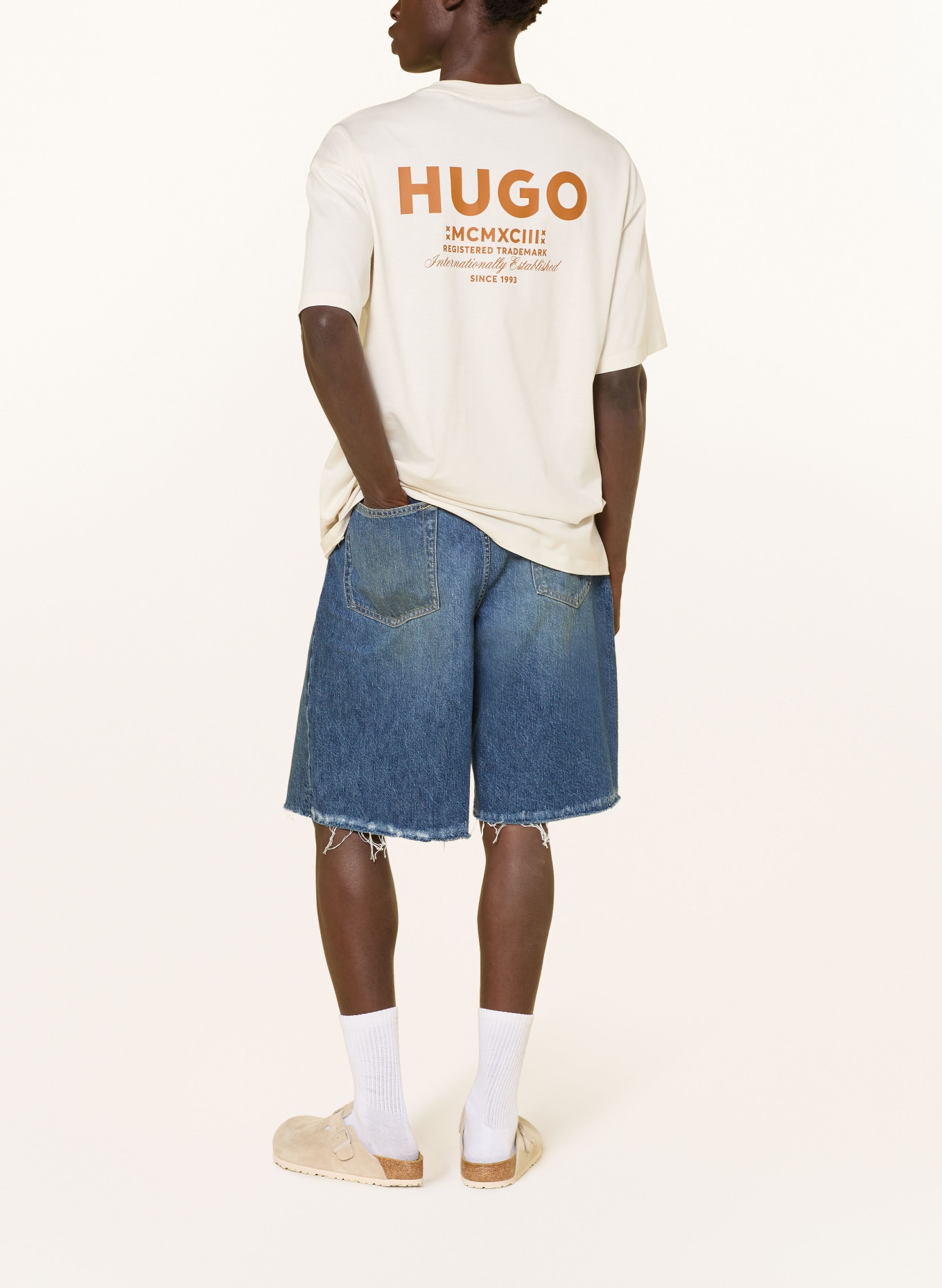 HUGO T-shirt NALONO: ECRU / BRUIN