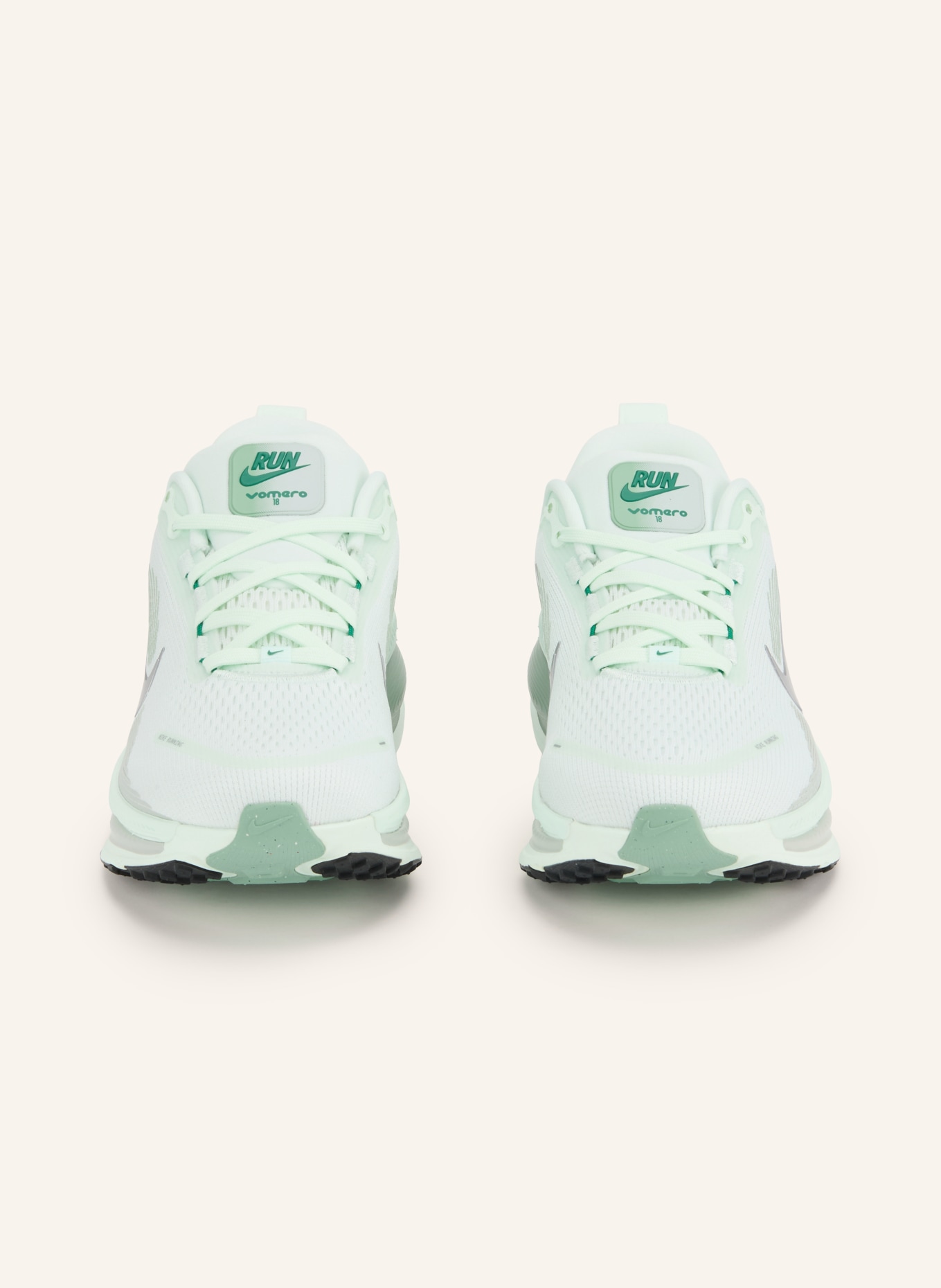 Nike Laufschuhe VOMERO 18: MINT