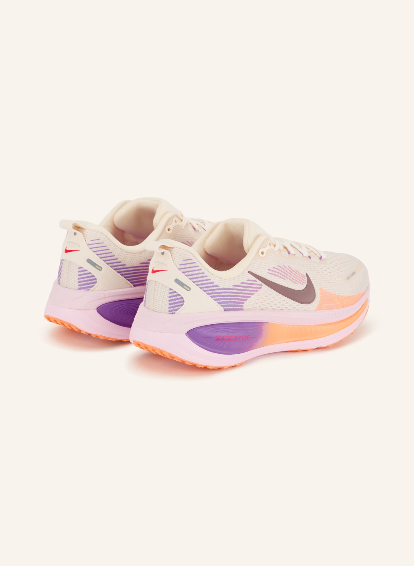 Nike Laufschuhe VOMERO 18: BEIGE / LILA / ORANGE