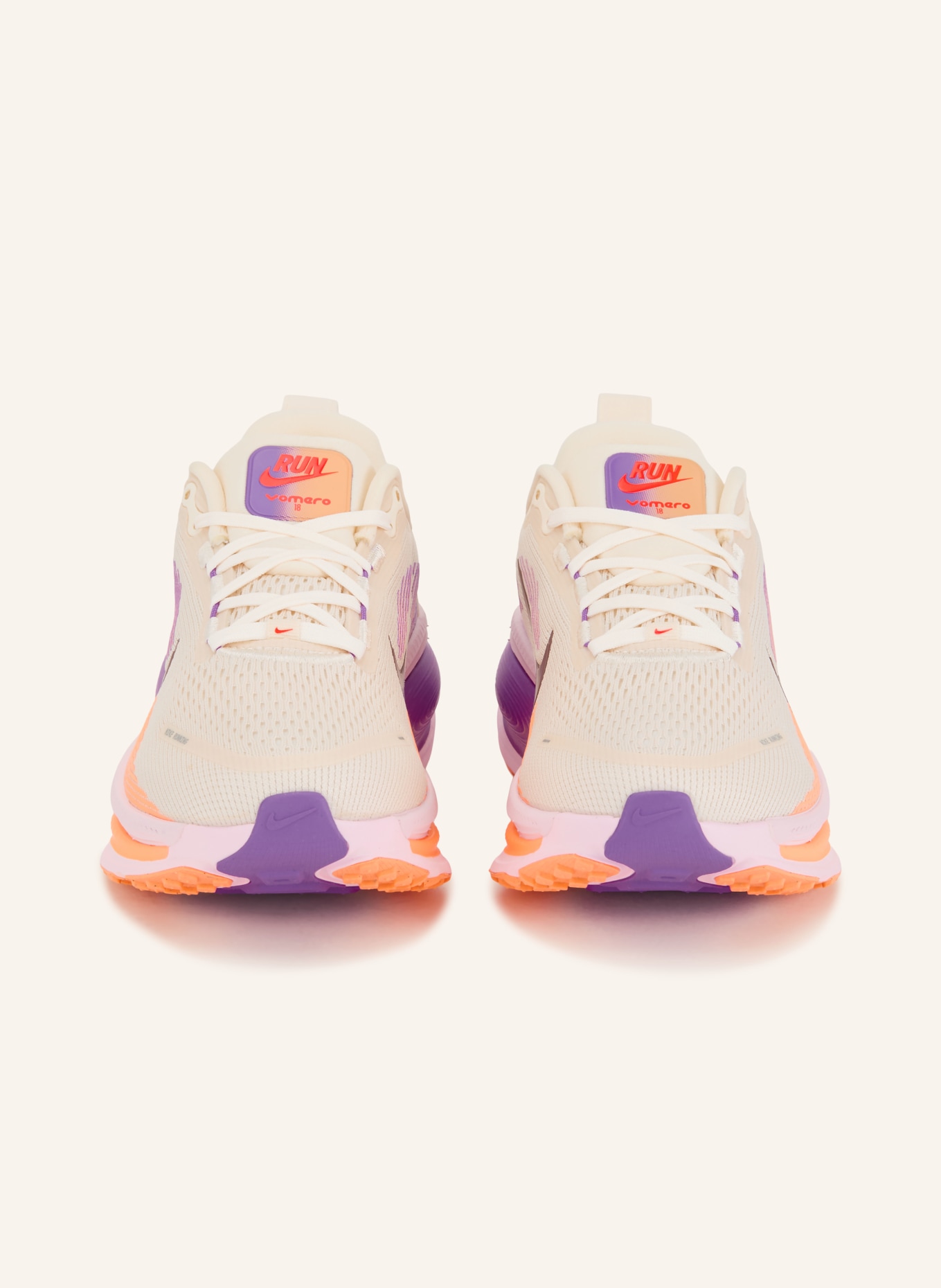 Nike Laufschuhe VOMERO 18: BEIGE / LILA / ORANGE