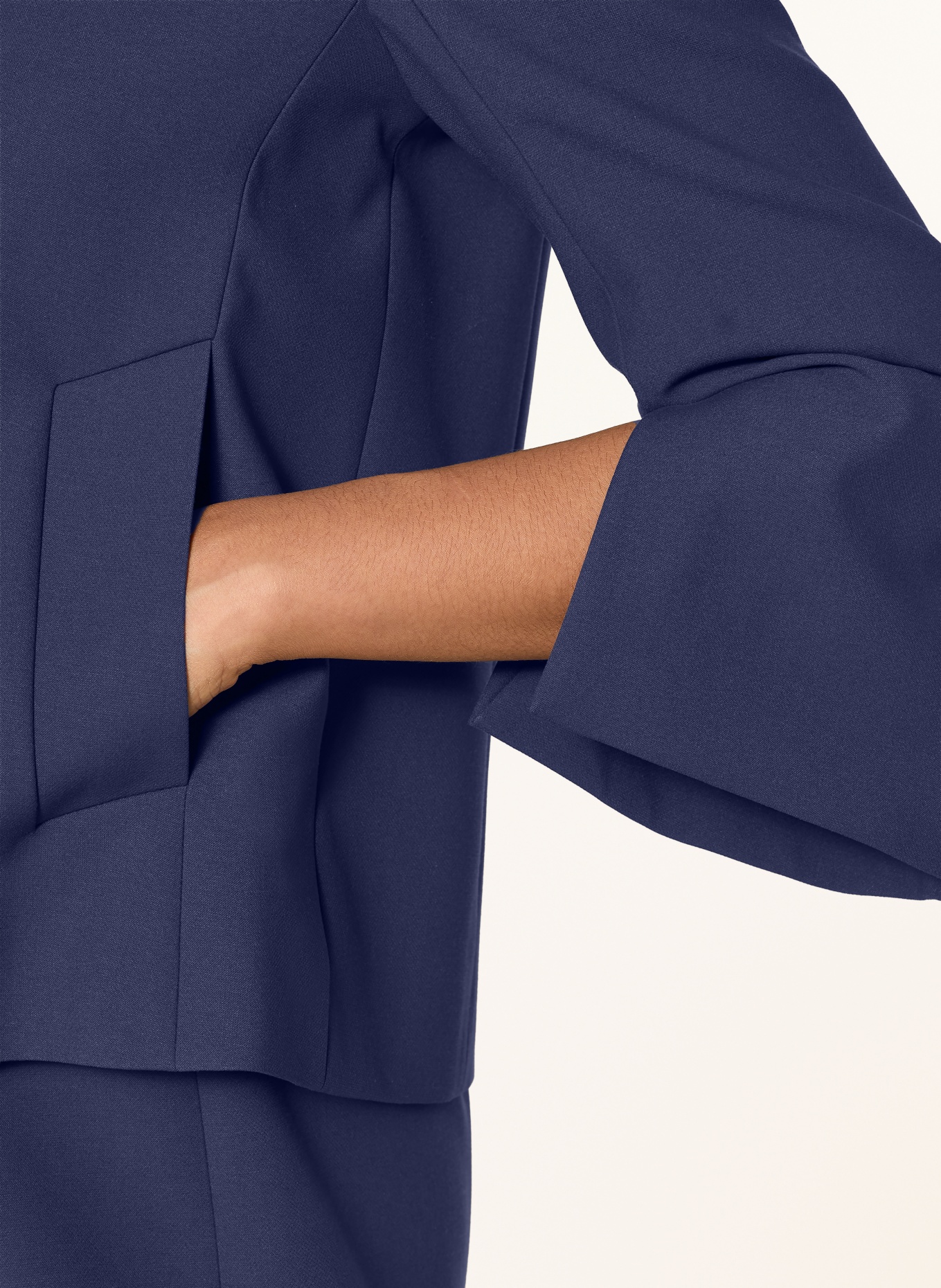 windsor. Kastenjacke aus Jersey mit 3/4-Arm: DUNKELBLAU