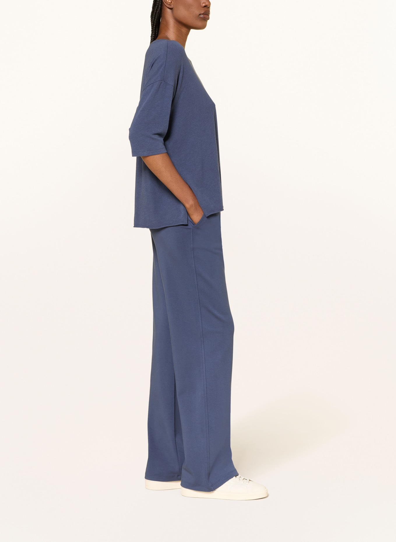 Juvia ELNA sweatpants: DARK BLUE