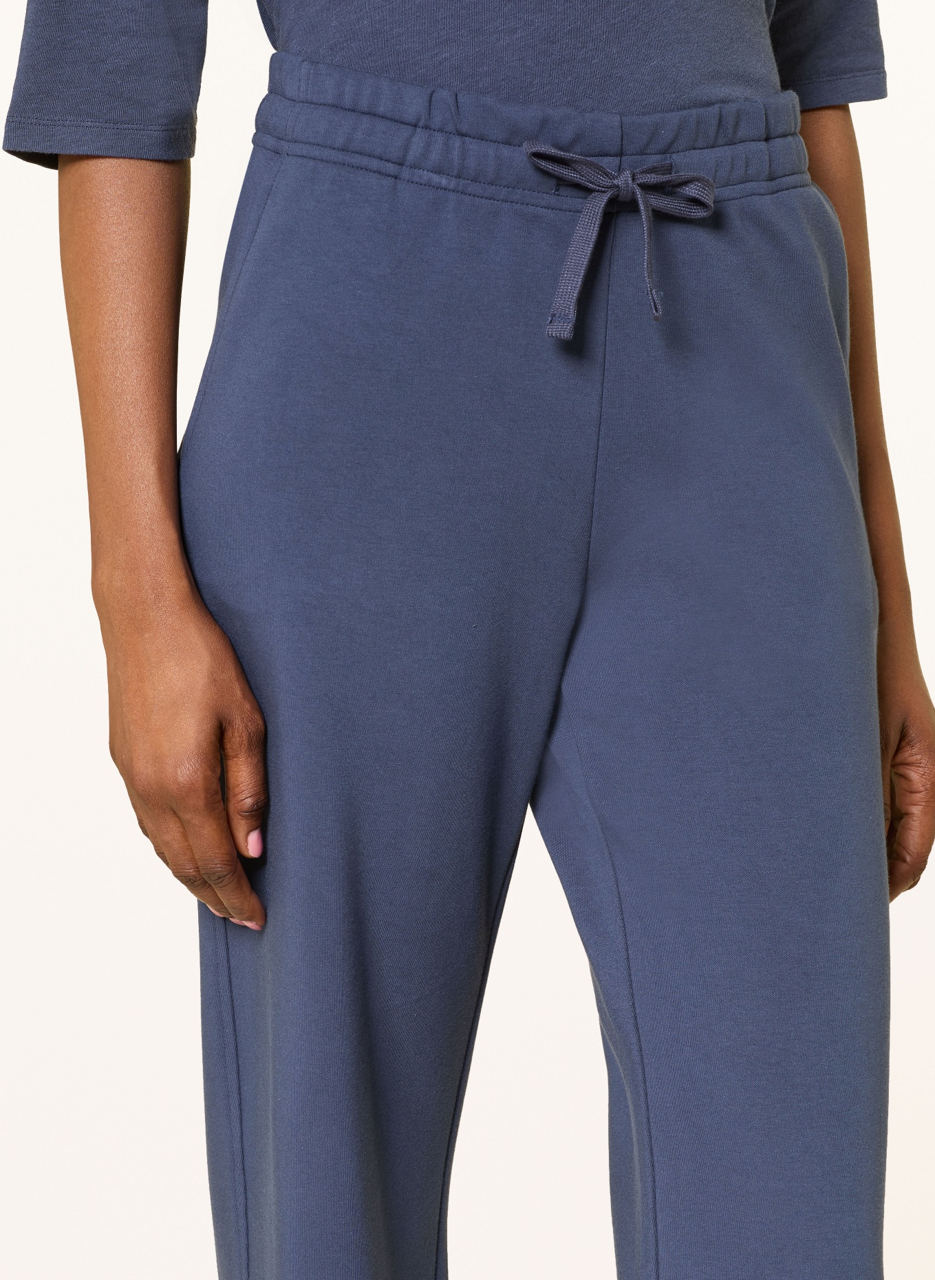 Juvia ELNA sweatpants: DARK BLUE