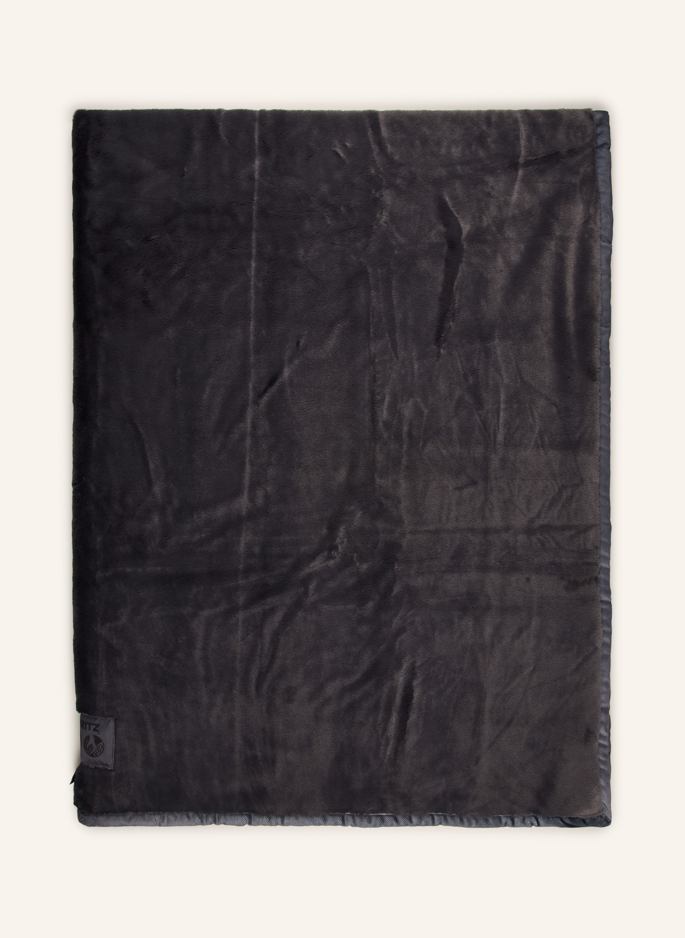 zoeppritz Kunstfell-Plaid THE BLANKET: SCHWARZ