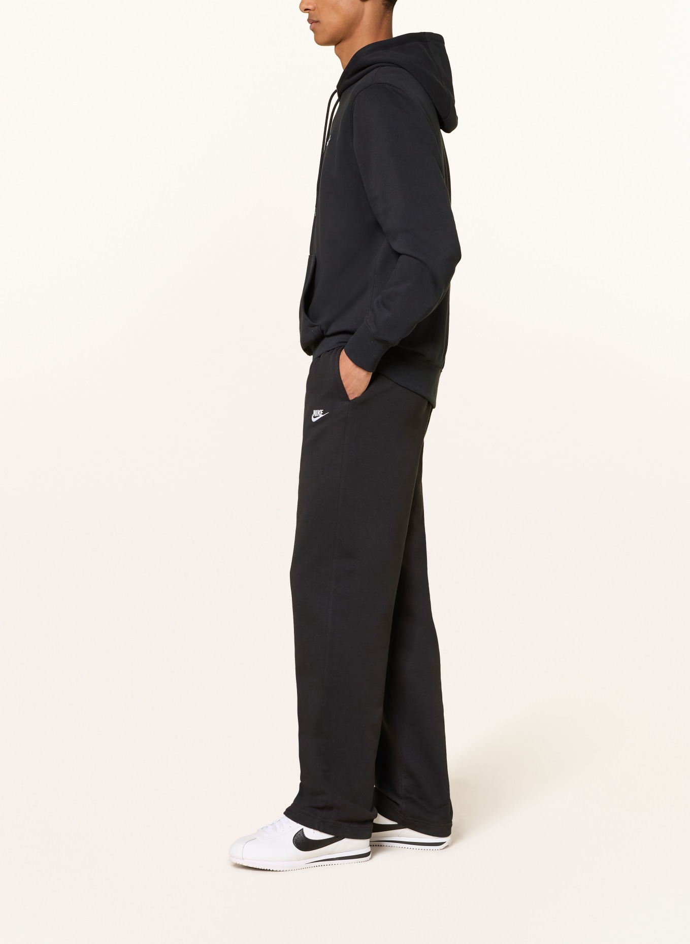 Nike Sweatpants CLUB: SORT