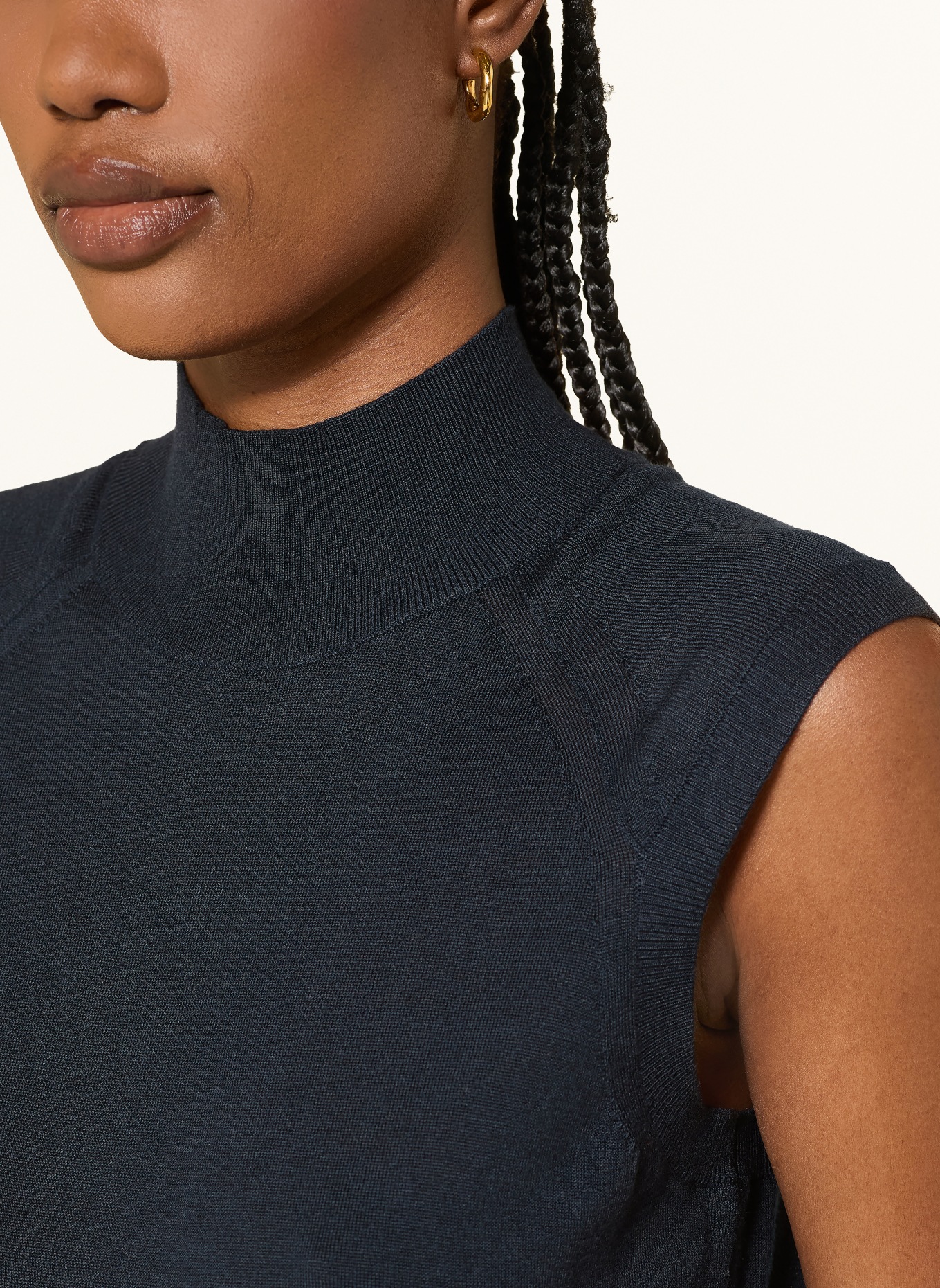 BOSS Top en maille FIPINI: BLEU FONCÉ