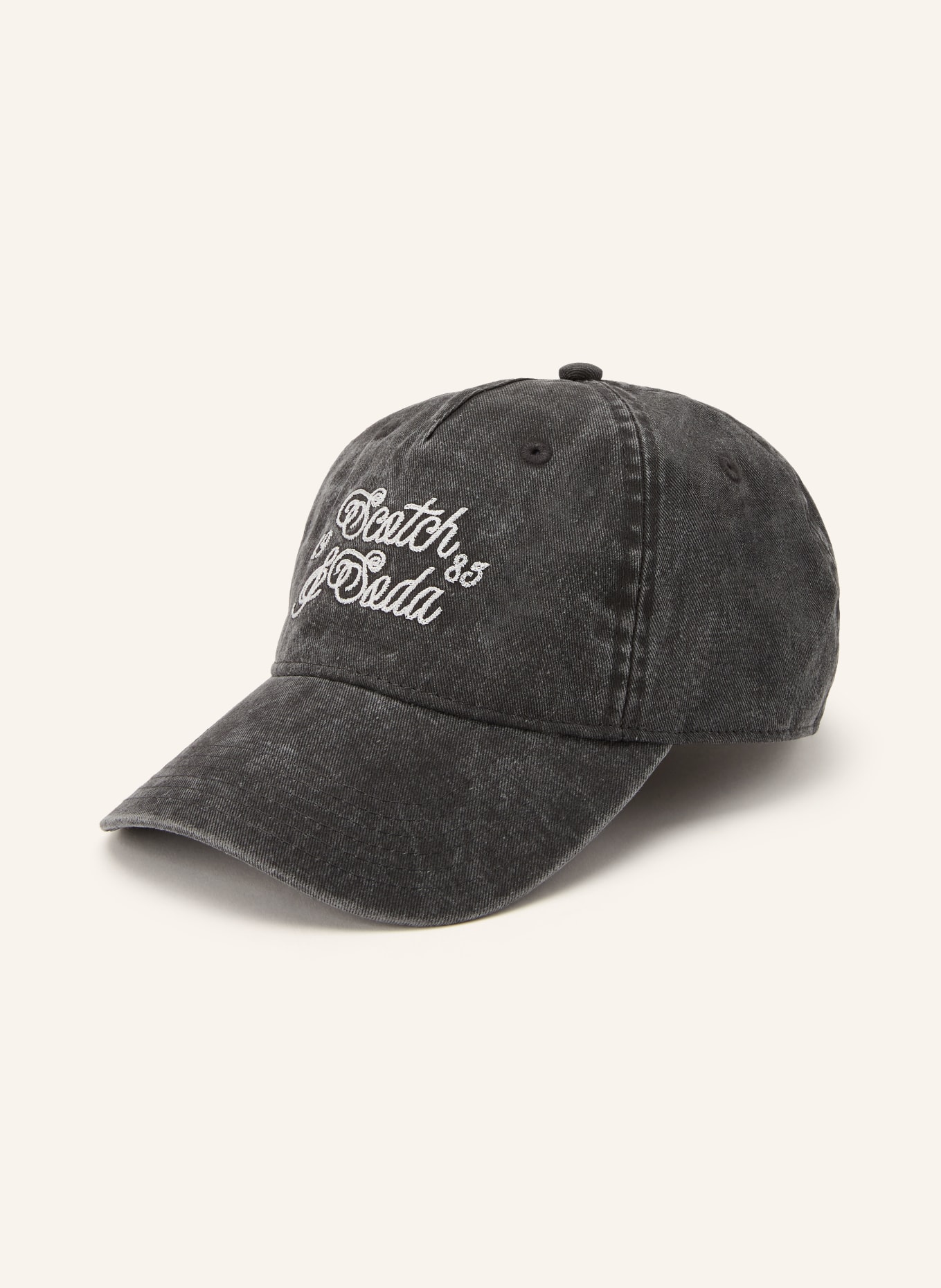 SCOTCH & SODA Čepice FIELDS: TMAVĚ ŠEDÁ / BÍLÁ