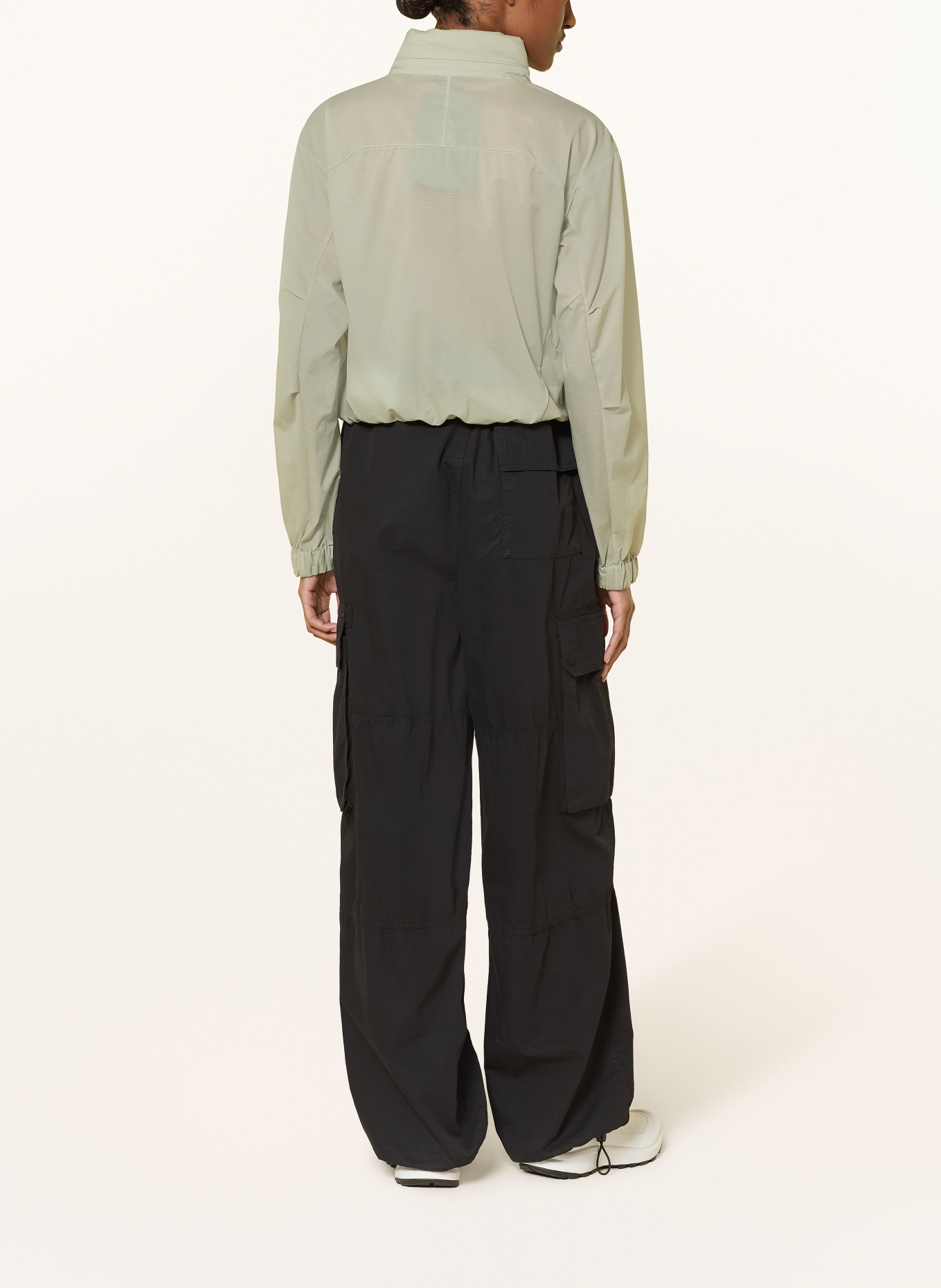 ARC'TERYX NAYA CROPPED STOWHOOD Functional Jacket: LIGHT GREEN