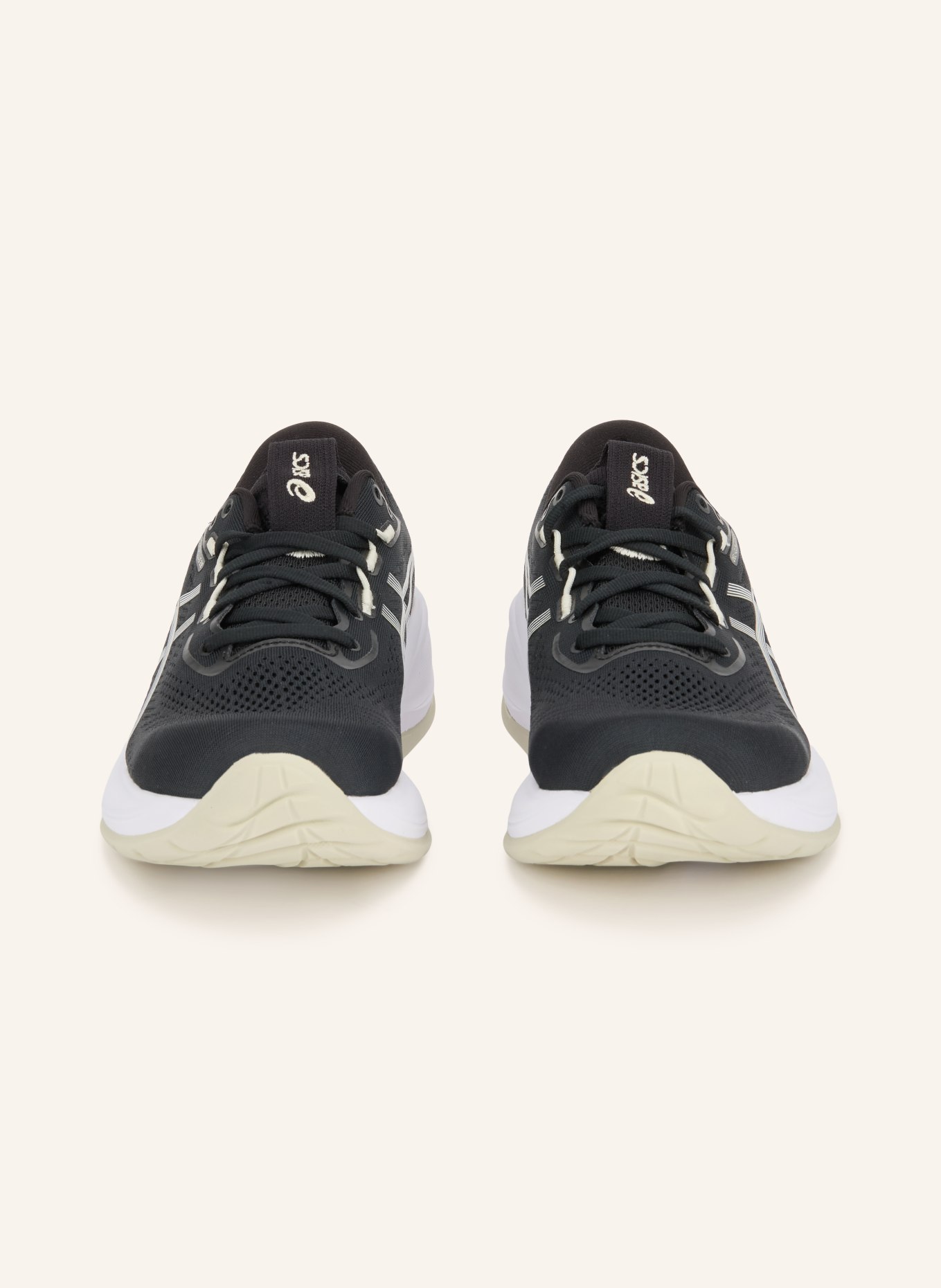 ASICS Buty do biegania GEL-CUMULUS 28: CZARNY / BIAŁY