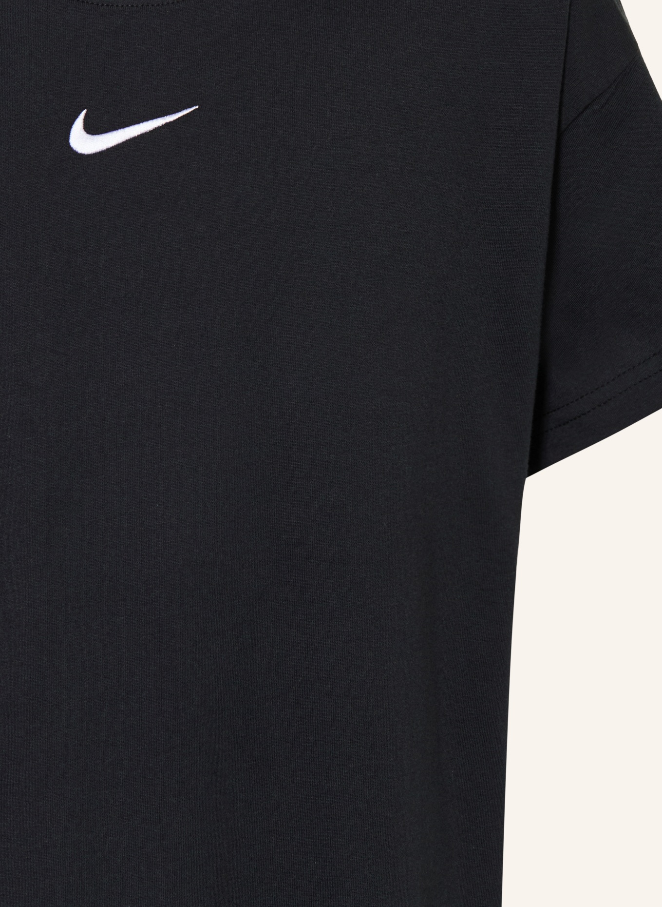 Nike T-Shirt ESSENTIAL: SCHWARZ