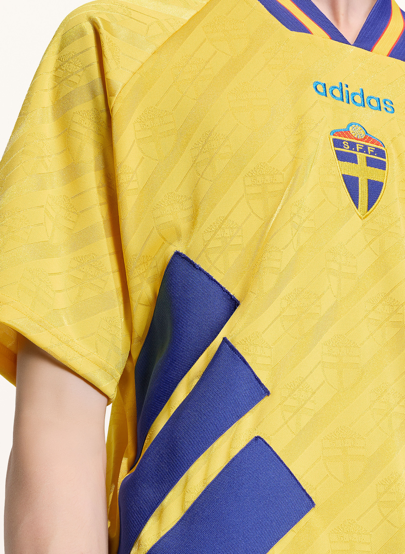 adidas Sweden 1994 Home Jersey: YELLOW / DARK BLUE