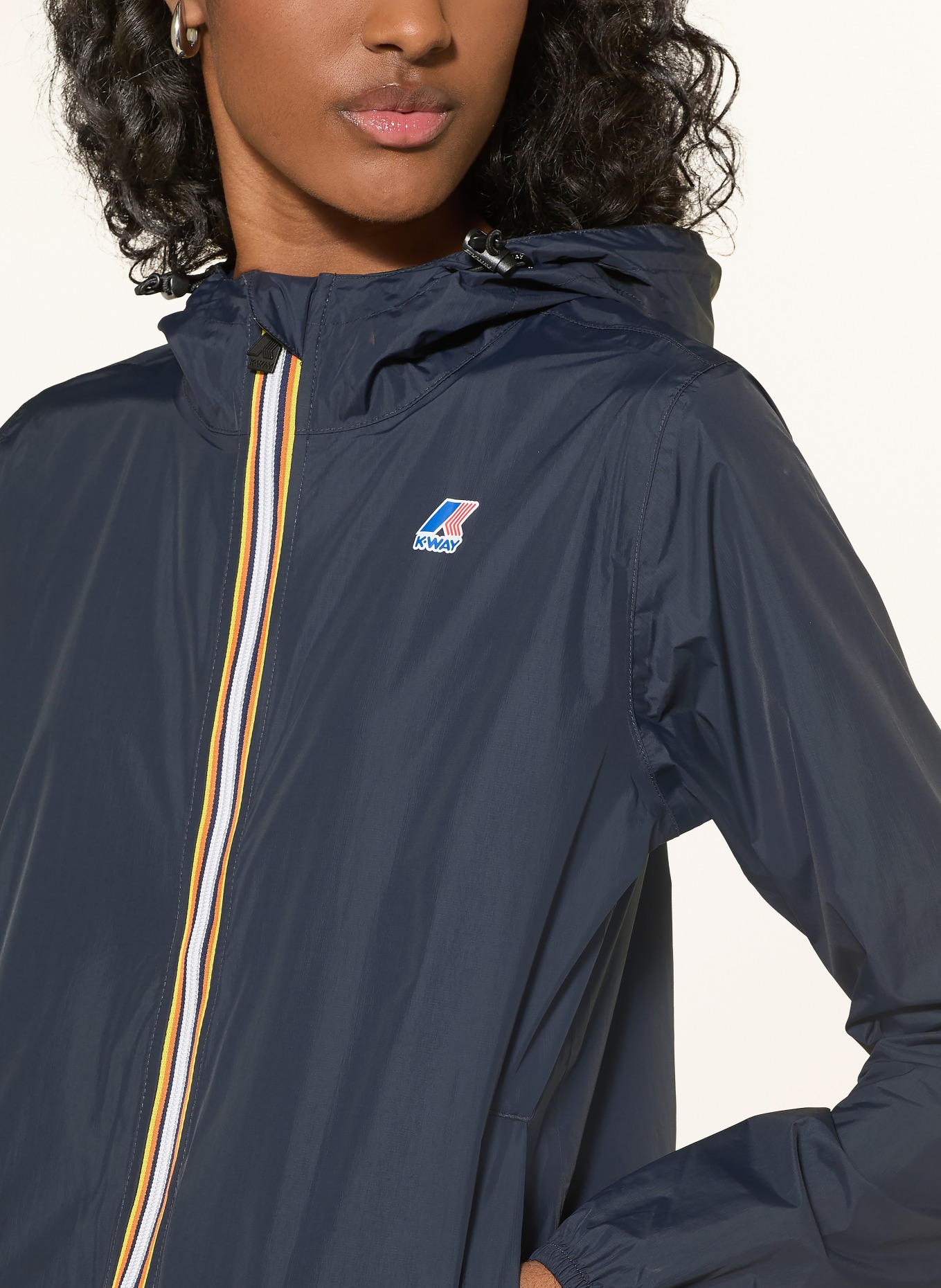 K-WAY LE VRAI 4.0 CLAUDETTE Rain Jacket: DARK BLUE / ORANGE / YELLOW