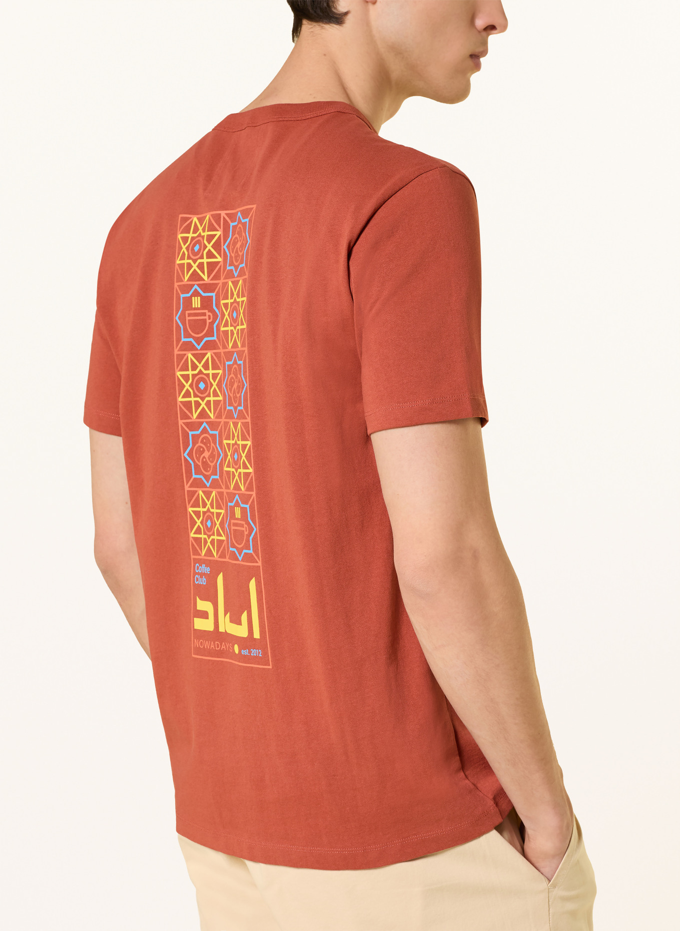 NOWADAYS T-Shirt: DUNKELORANGE
