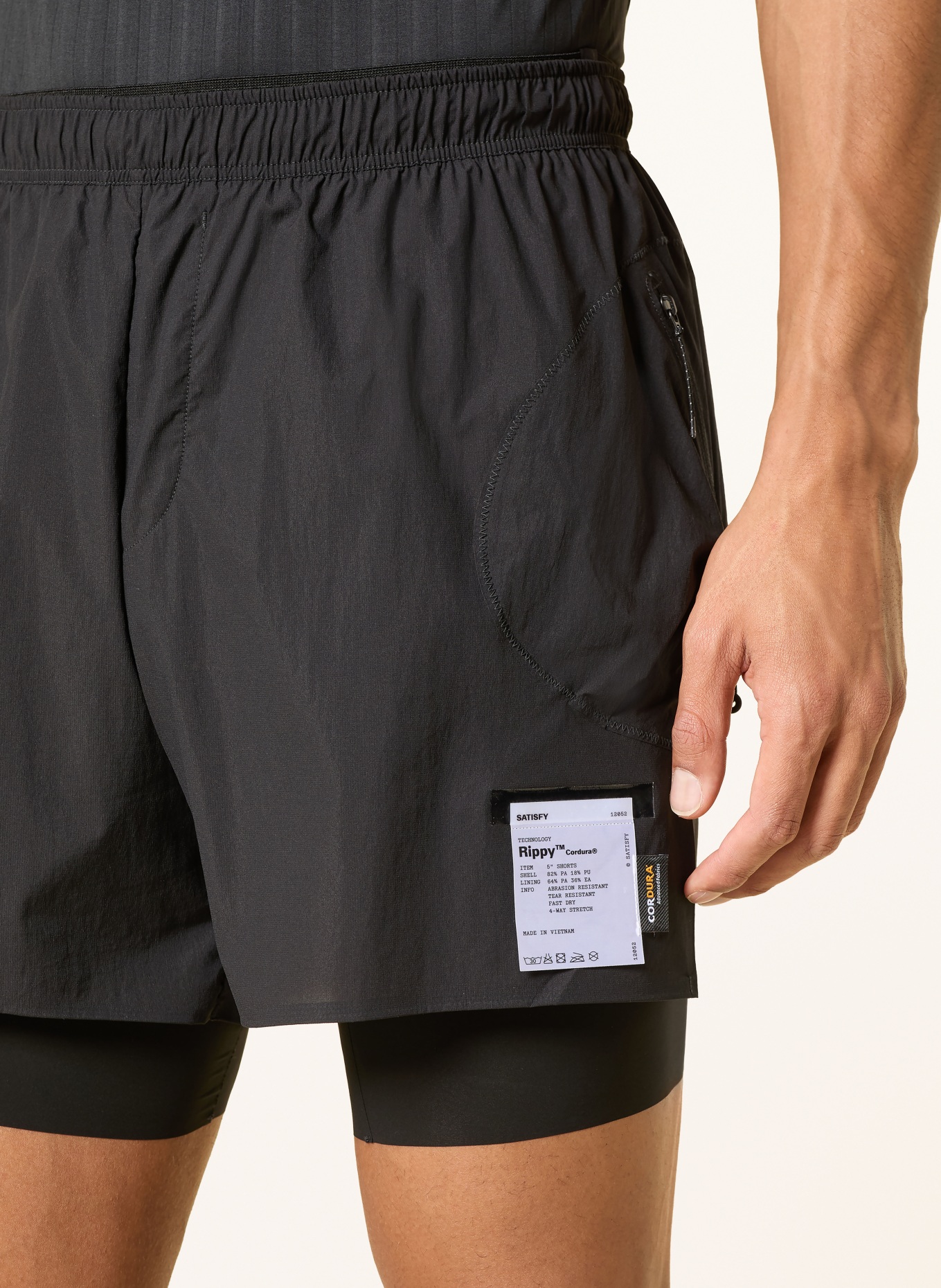 SATISFY 2-i-1-löparshorts RIPPY™ CORDURA: SVART