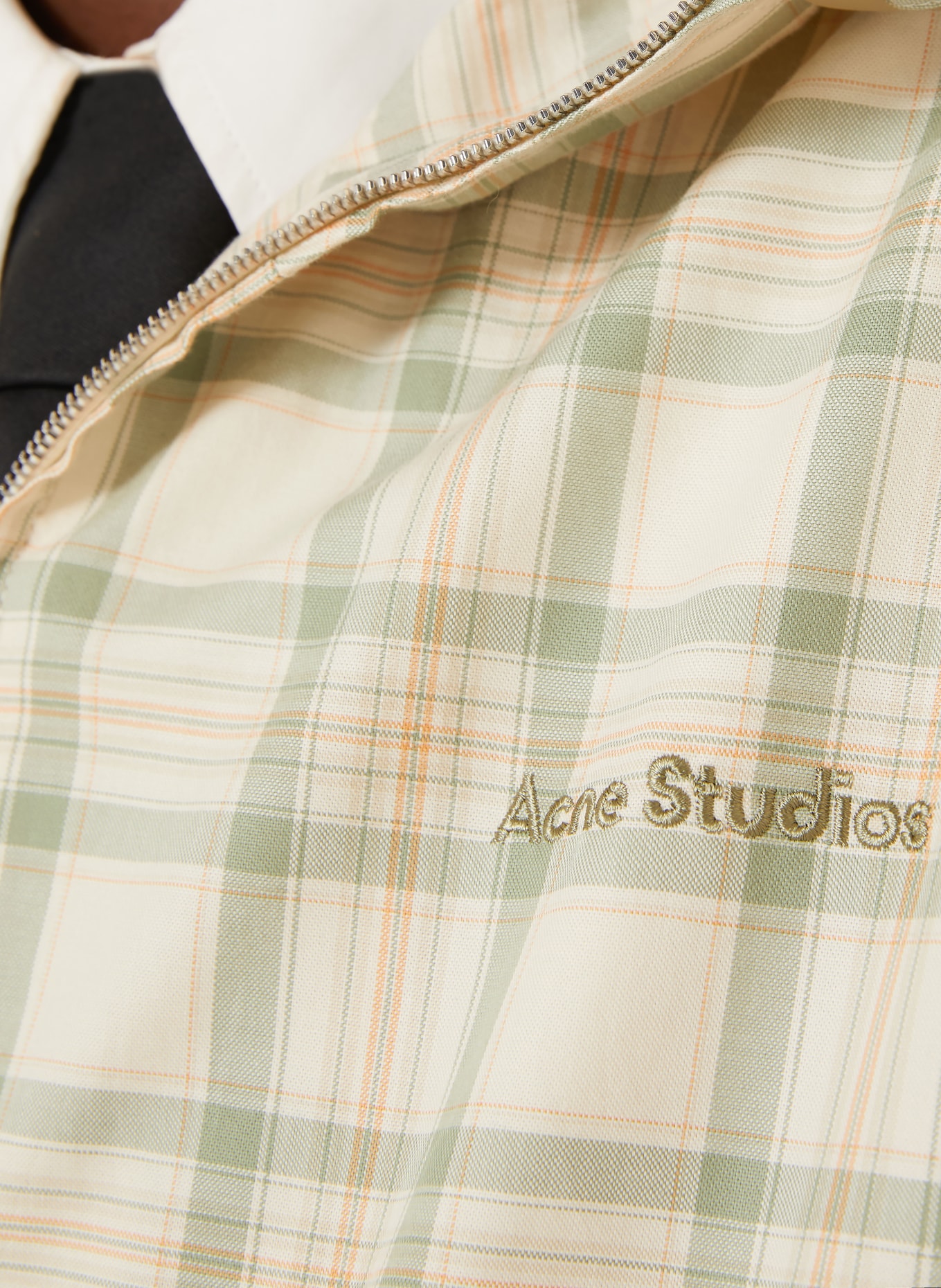 Acne Studios Overjacket: CREAM / ORANGE / GREEN