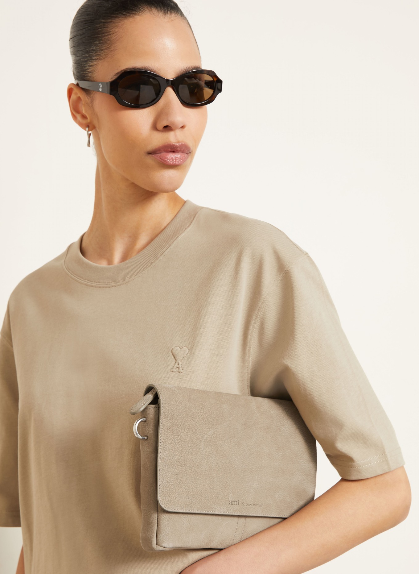 AMI PARIS Shoulder bag: TAUPE / SILVER