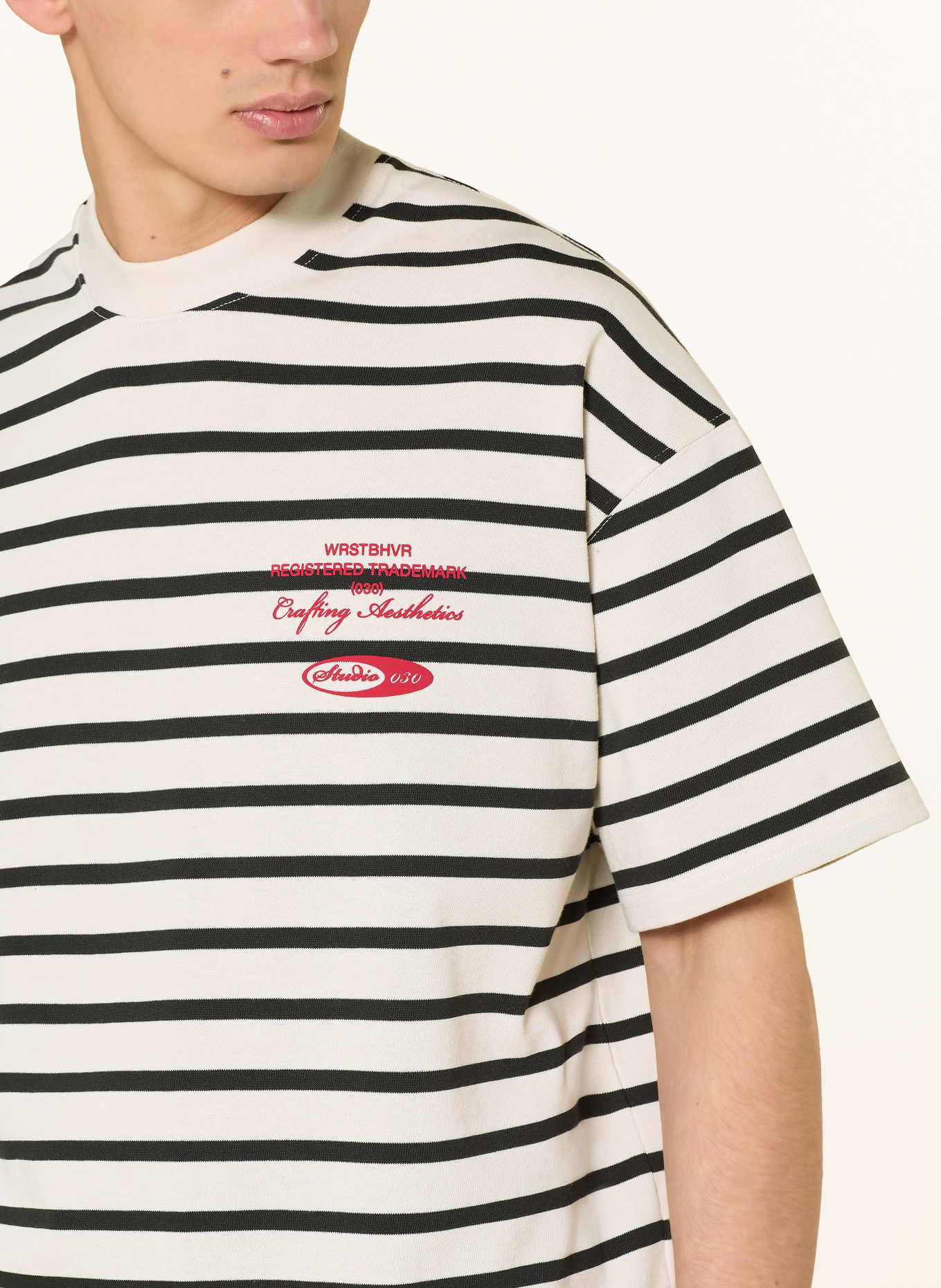 WRSTBHVR T-Shirt RODOLFO: CREME / ROT / SCHWARZ