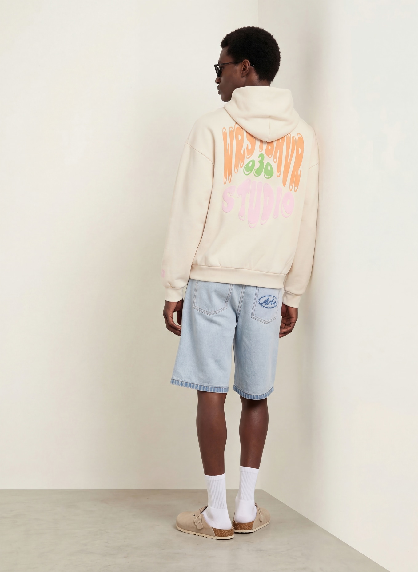 WRSTBHVR FLYNN Hoodie: CREAM