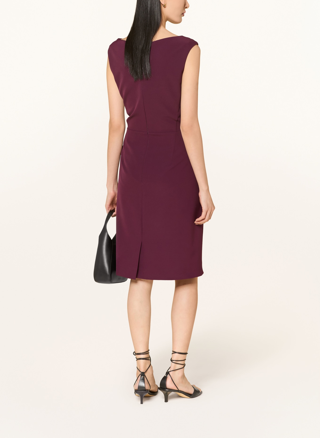 Vera Mont robe fourreau: ROUGE FONCÉ