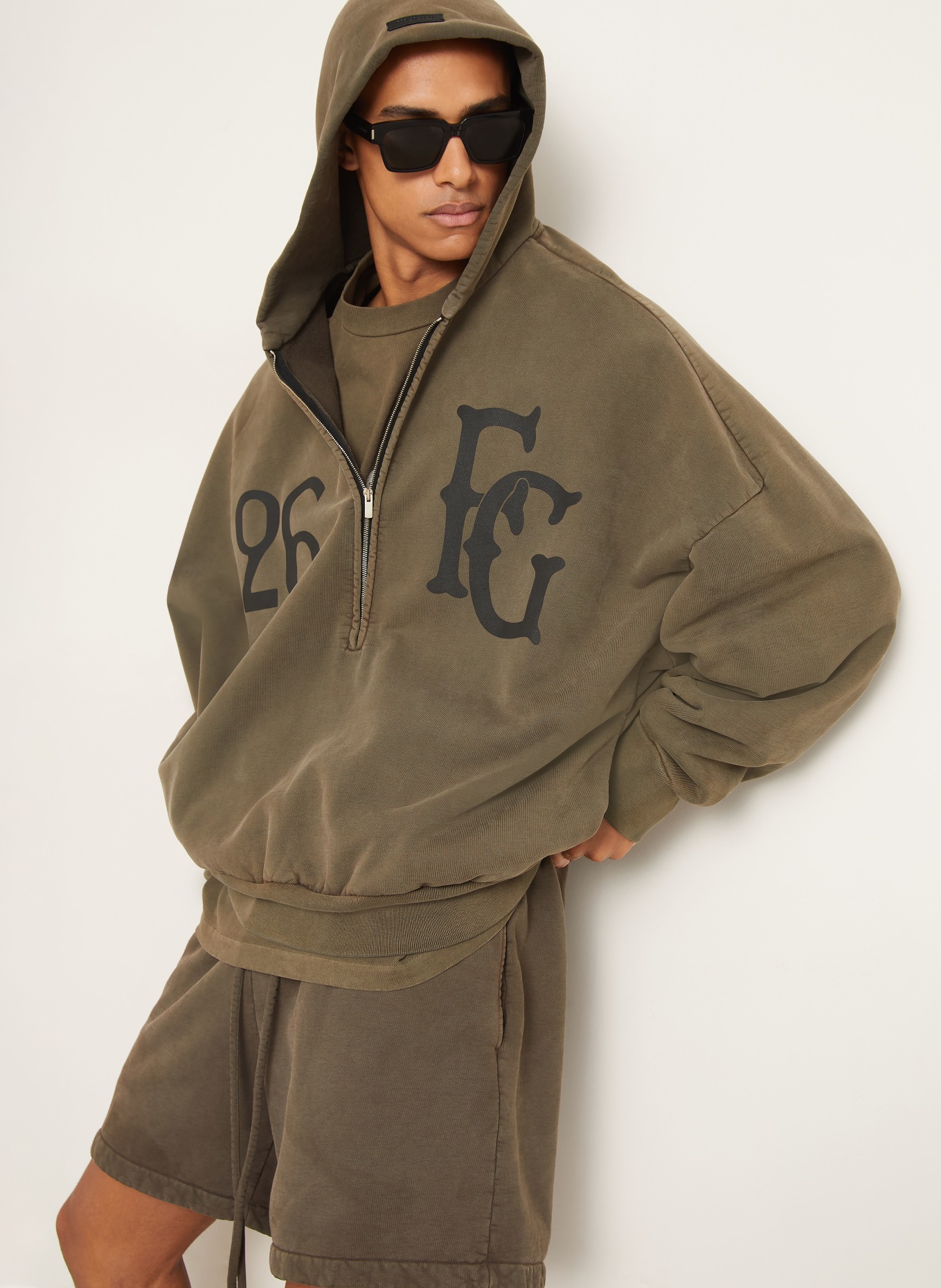 FEAR OF GOD Oversized hoodie: KHAKI / BLACK
