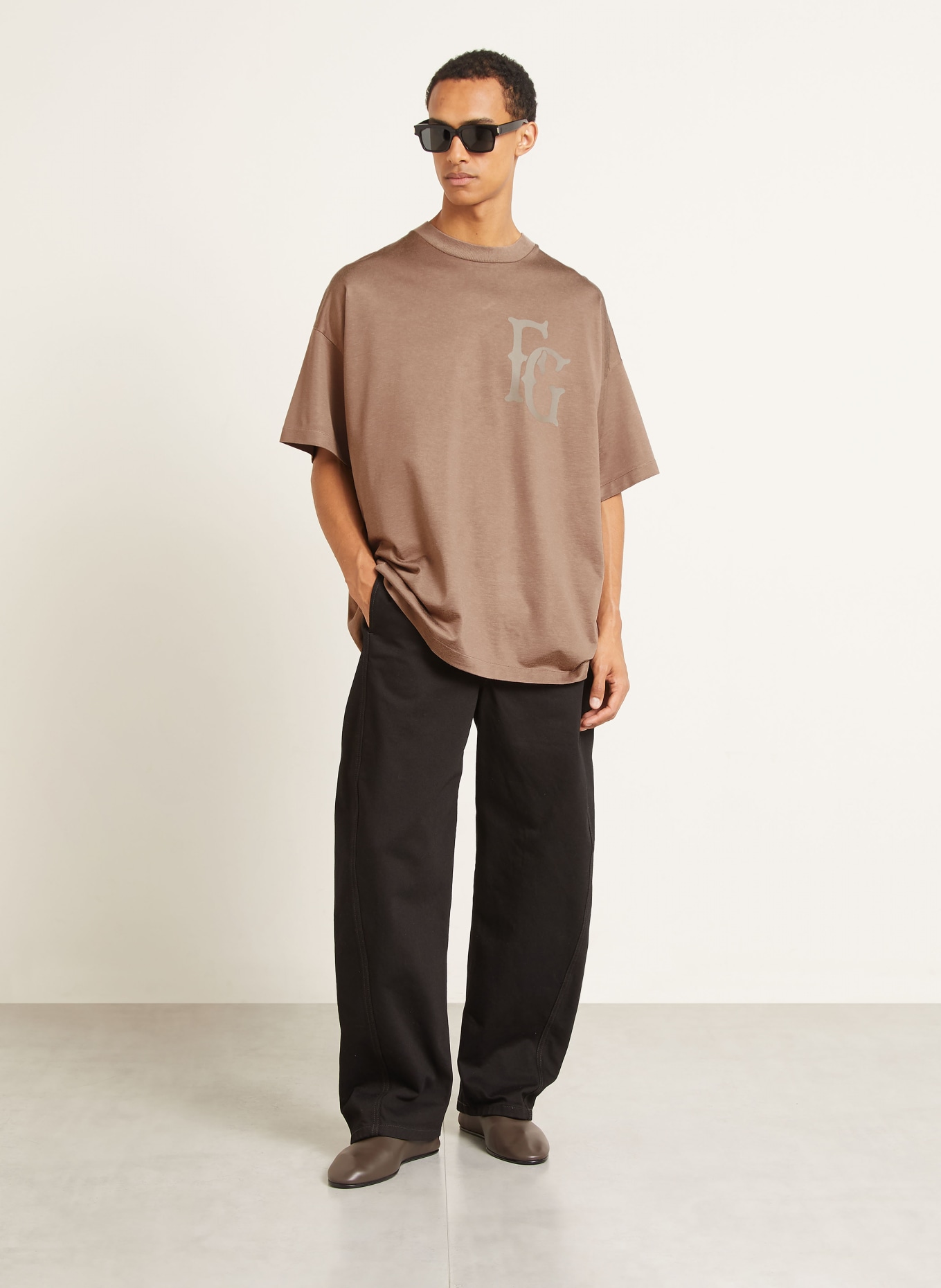 FEAR OF GOD Oversized shirt: BROWN